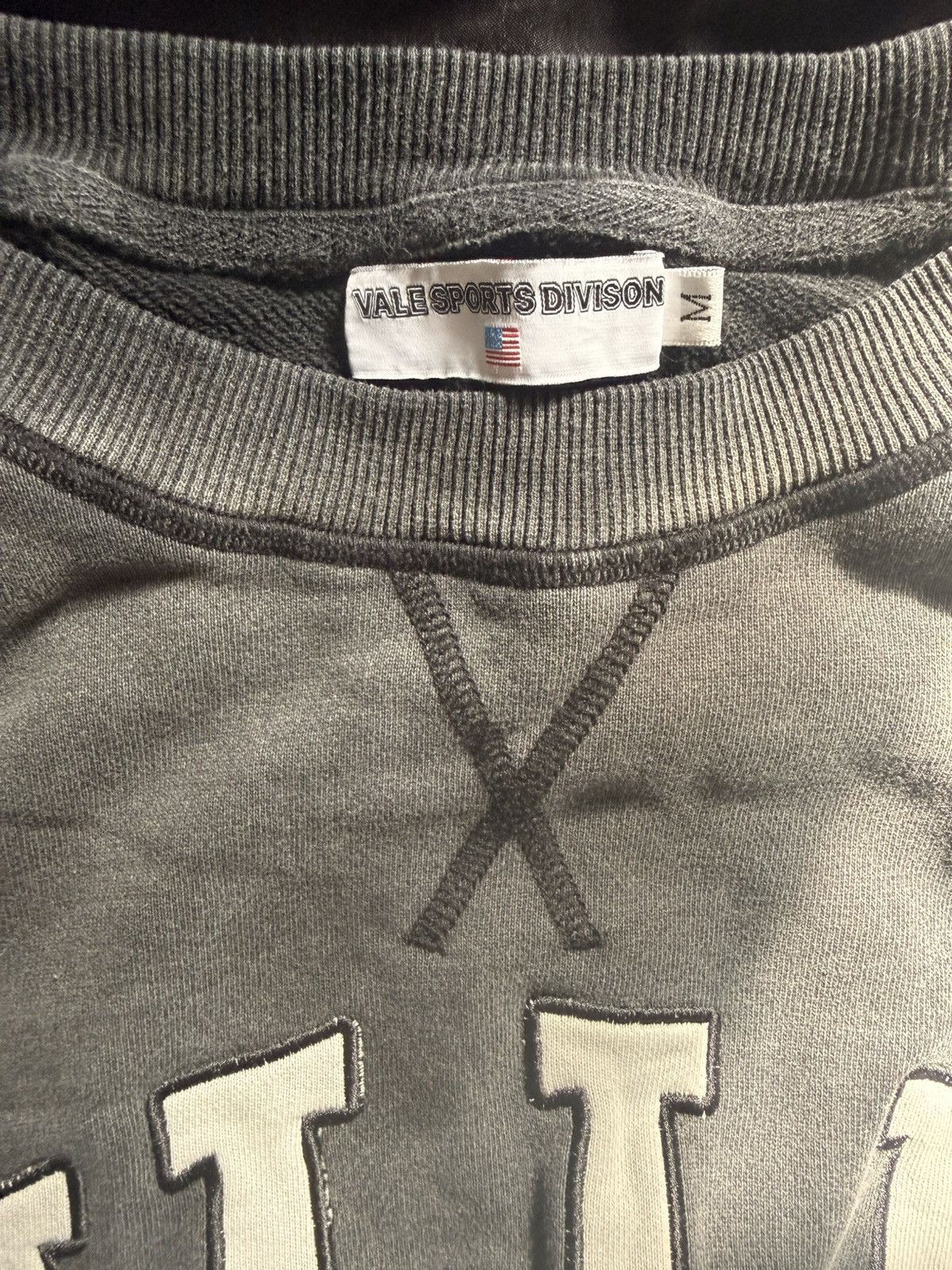 Vale Valley dept sweatshirt black Size US M / EU 48-50 / 2 - 2 Thumbnail
