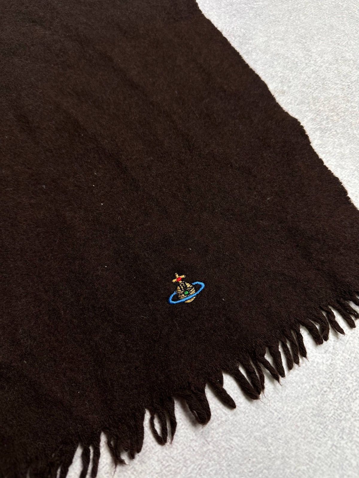Vivienne Westwood Vintage Vivienne Westwood Brown Orb Saturn Logo Scarf Size ONE SIZE - 4 Thumbnail