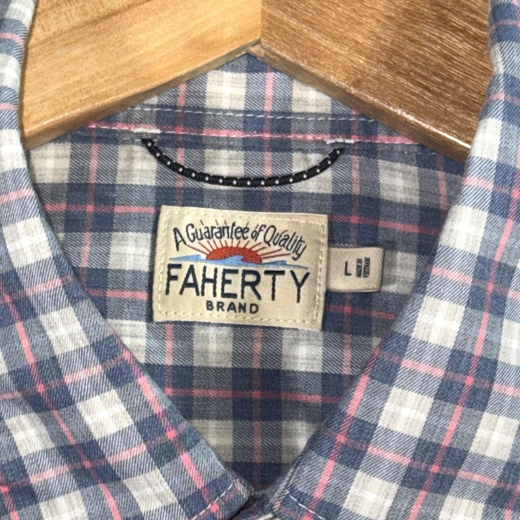 Faherty Faherty Shirt Mens Large The Movement Shirt Long Sleeve Stretch Button Up Size US L / EU 52-54 / 3 - 4 Thumbnail