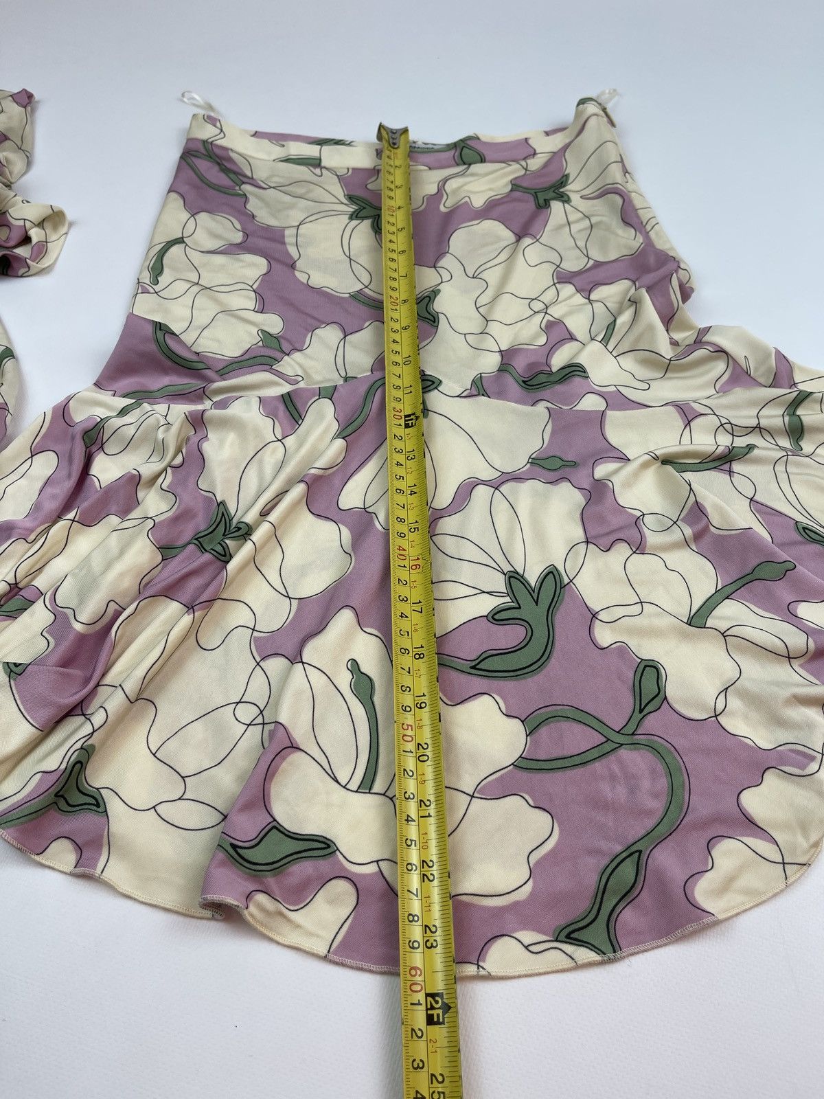 Moschino × Vintage Moschino Cheap and Chic Set Blouse + Skirt Size M / US 6-8 / IT 42-44 - 13 Thumbnail