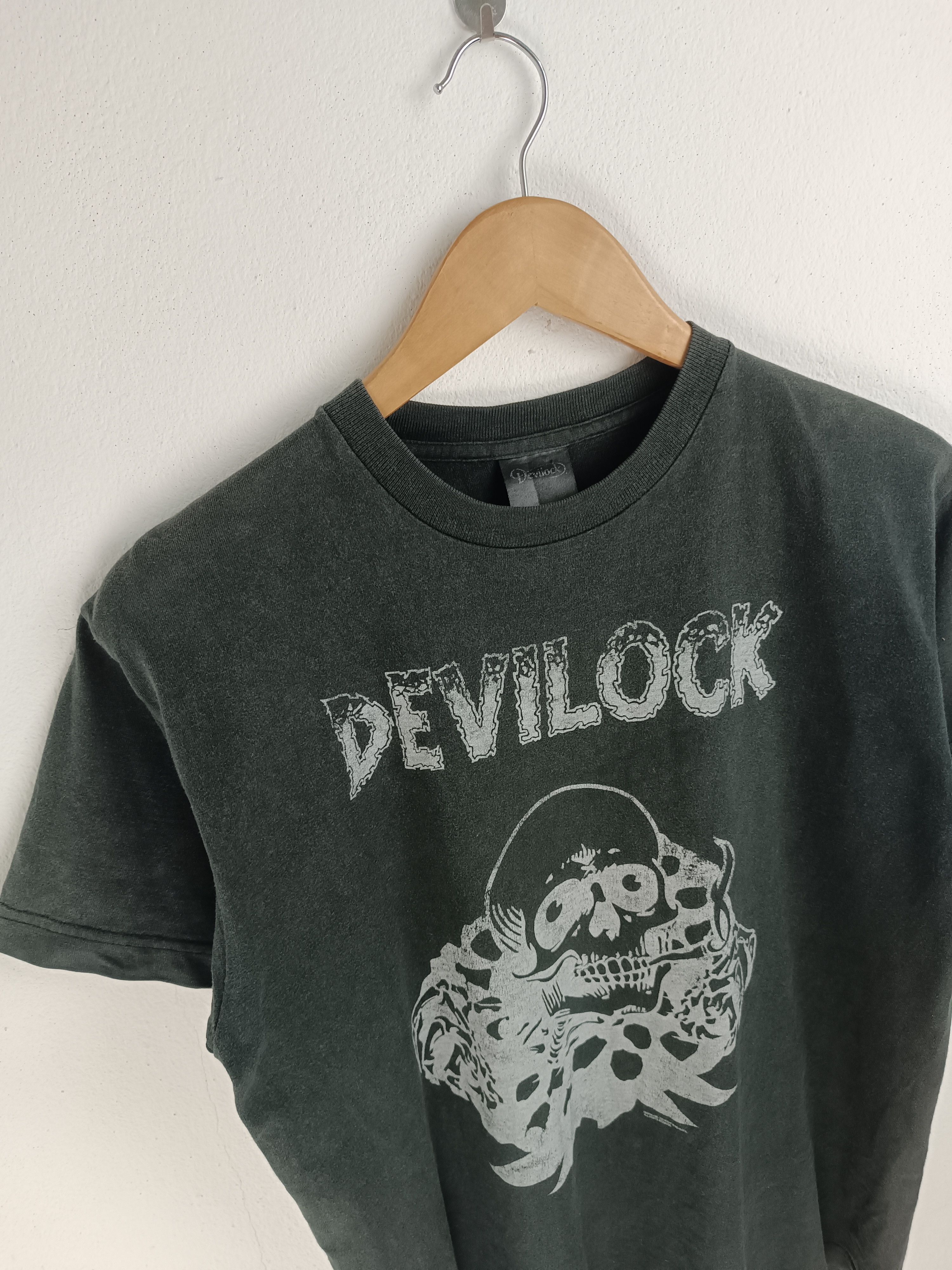 Devilock THRASHED FADED VINTAGE DEVILOCK JAPANESE BRAND Y2K PUNK TEE Size US M / EU 48-50 / 2 - 5 Thumbnail