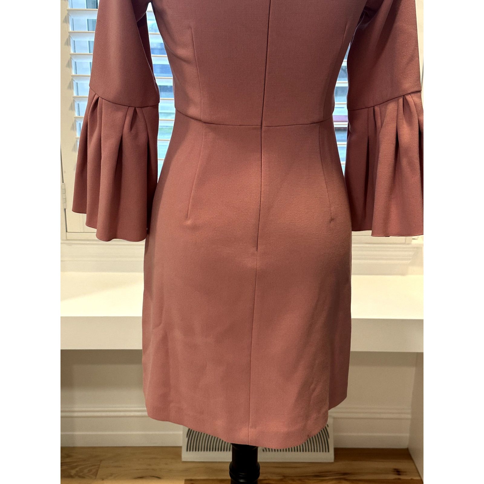 Ann Taylor Ann Taylor Womens Pink Bell Sleeve Sheath Dress Back Zip 00P Size XXS / US 00 / IT 34 - 7 Thumbnail