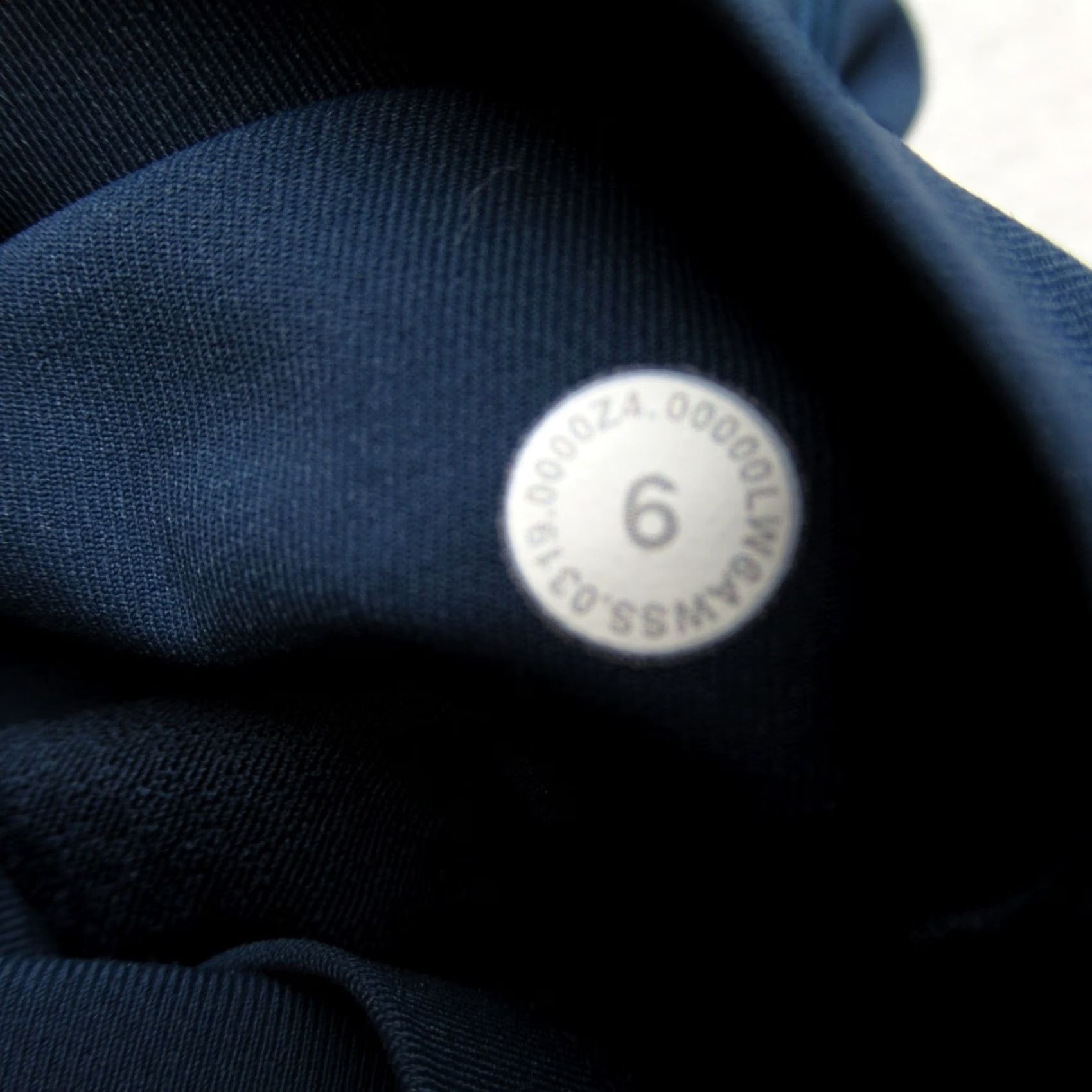 Lululemon Lululemon Leggings 6 Womens Sea Blue Time To Sweat Crop 23" Yoga 3 Pockets Flex Size 28" / US 6 / IT 42 - 4 Thumbnail