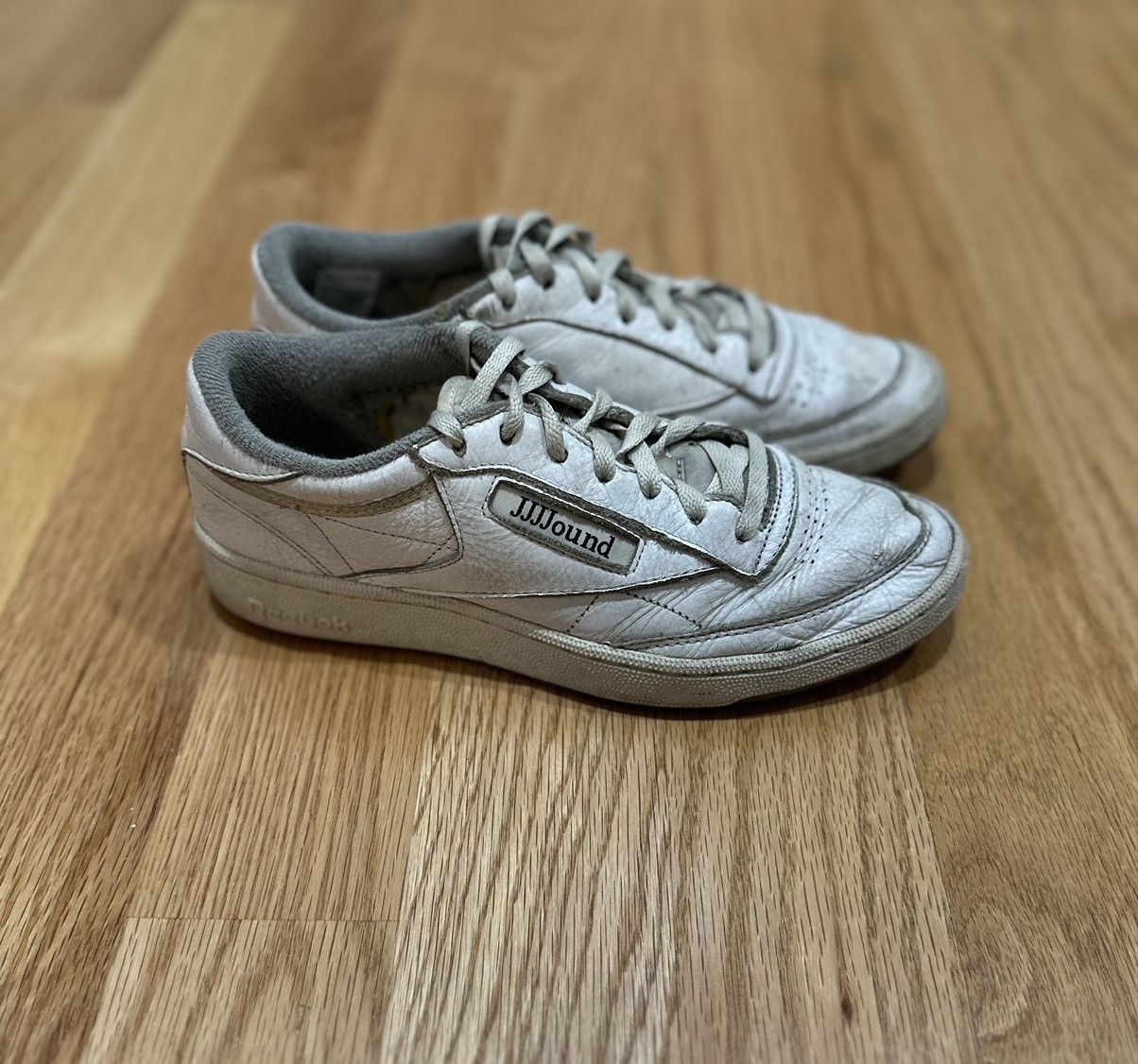 【24】JJJJOUND X REEBOK CLUB C 85 grey The JJJJound x Reebok Club C 85 Pack Releases May 2024