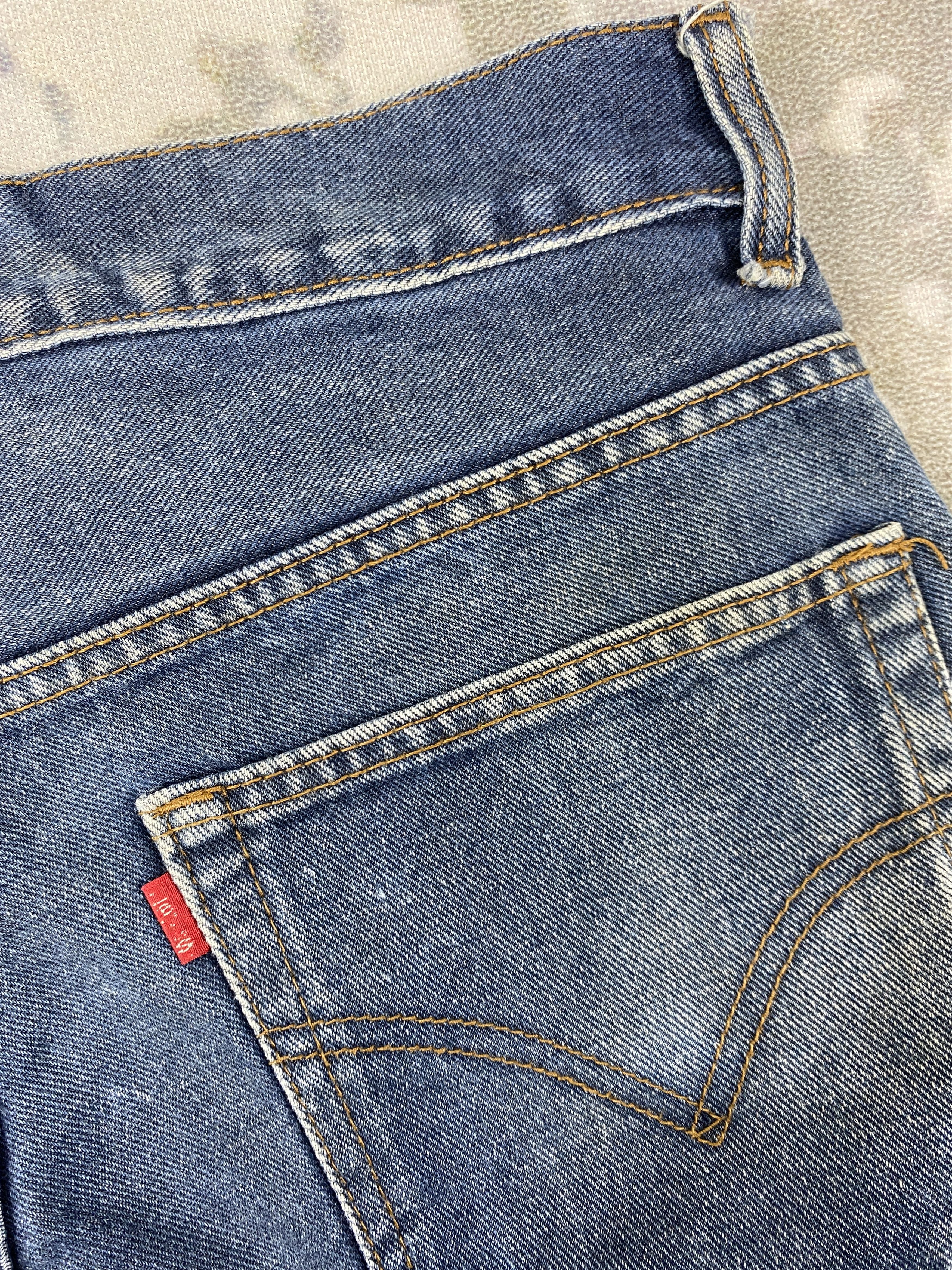 Levi's Blue Distressed Vintage Levi's USA 32x26.5 Denim -JN1299 Size US 32 / EU 48 - 12 Thumbnail