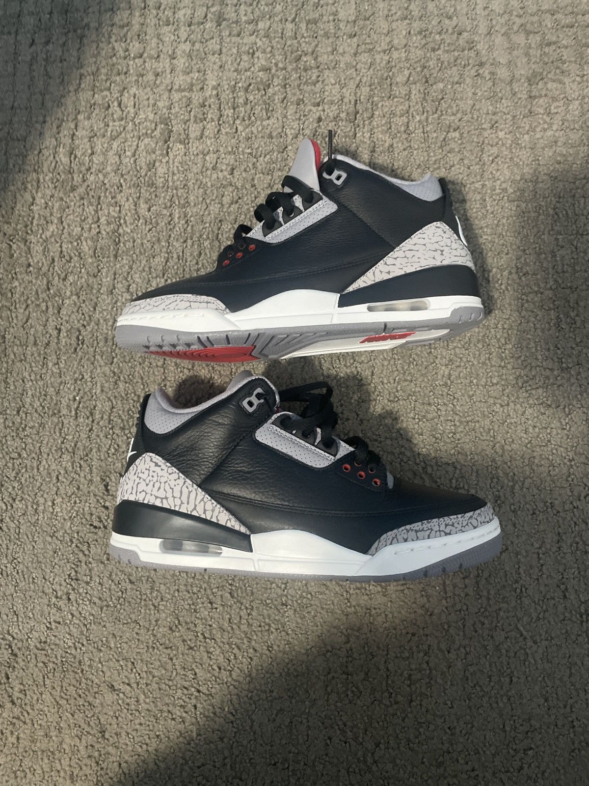 Jordan Brand Black Cements Size US 9 / EU 42 - 1 Thumbnail