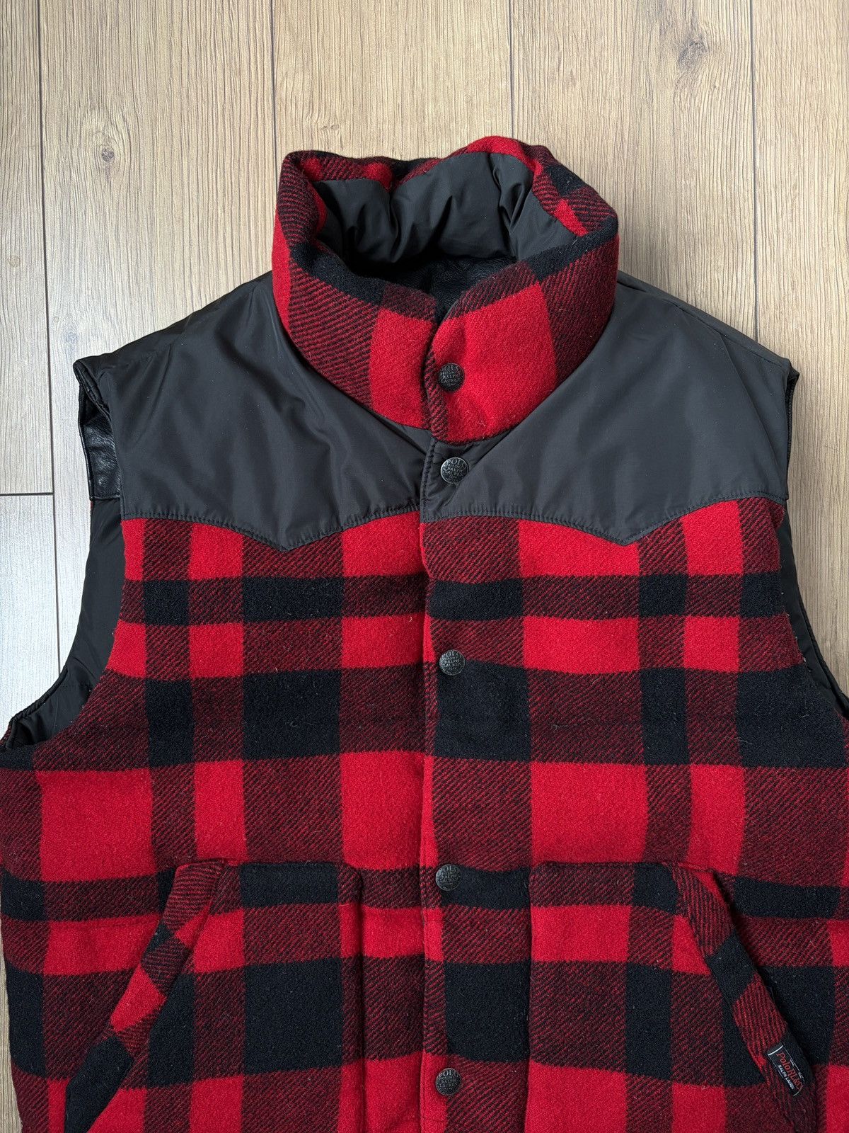 Polo Ralph Lauren Polo Ralph Lauren Buffalo Wool Check Down Reversible Vest Size US L / EU 52-54 / 3 - 3 Thumbnail