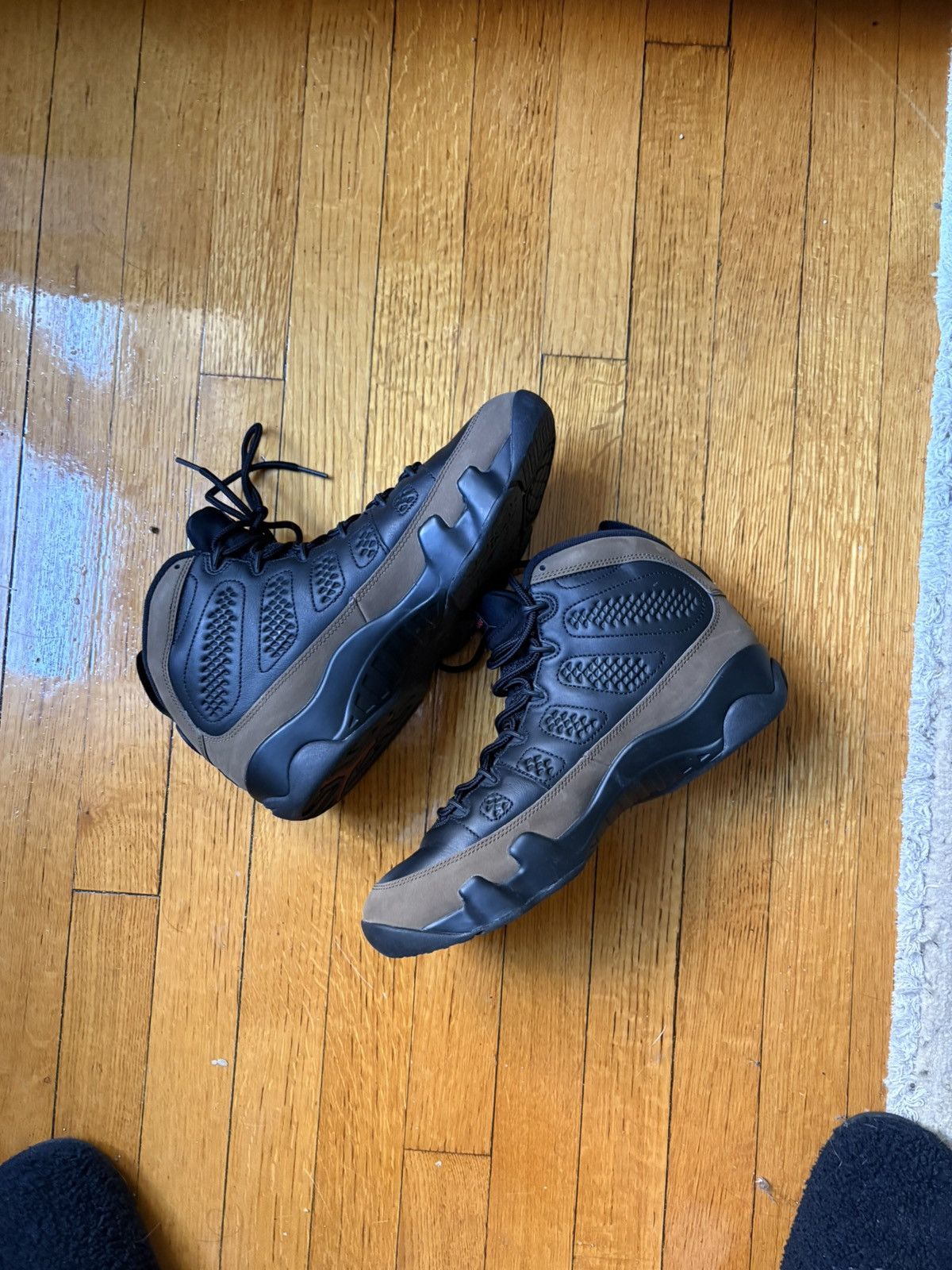 Jordan Brand Retro Olive Jordan 9s Size US 10 / EU 43 - 6 Thumbnail