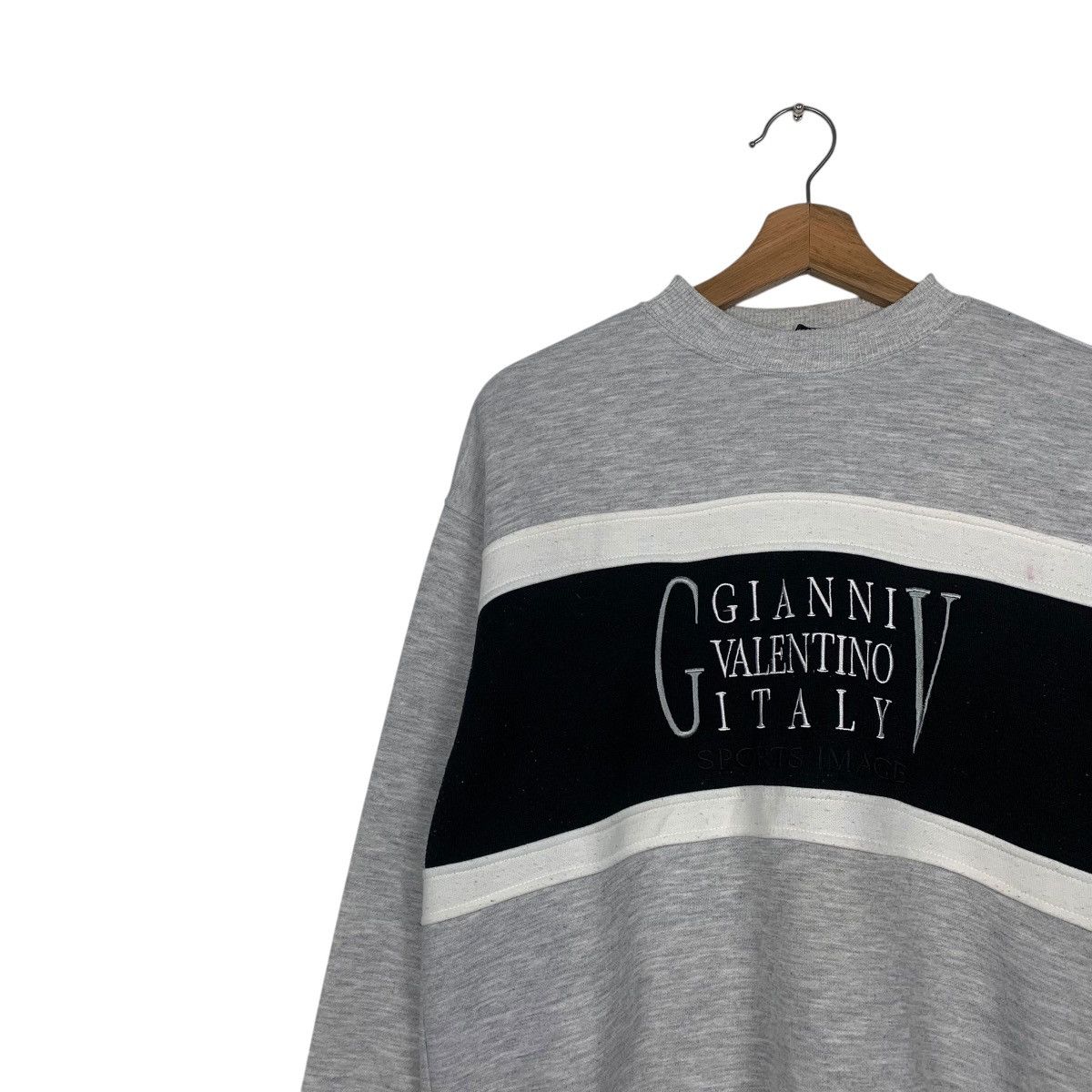 Japanese Brand Gianni Valentino Italy Big Logo Sweatshirt Size US M / EU 48-50 / 2 - 6 Thumbnail