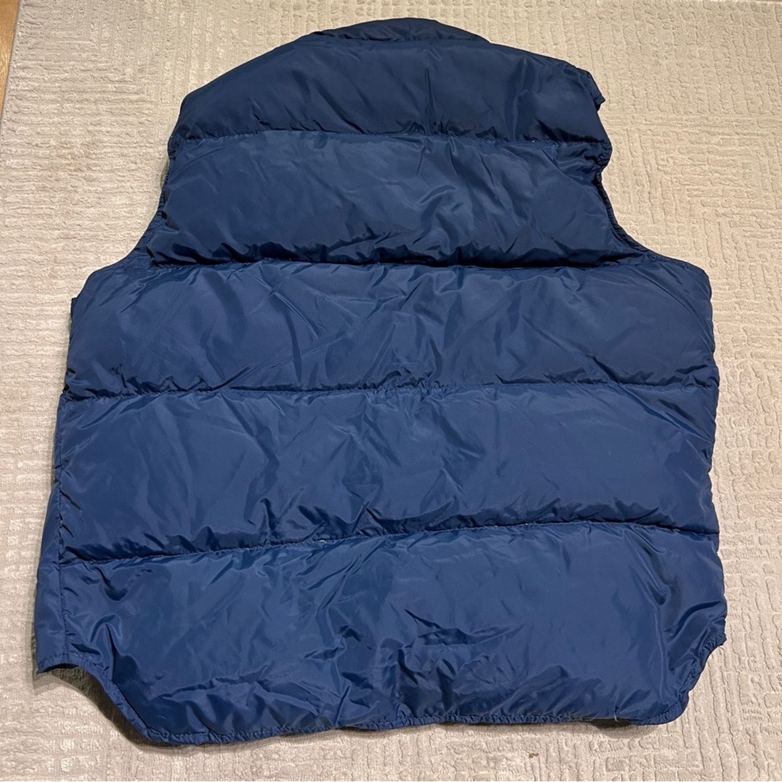 Woolrich Woolen Mills Woolrich Women’s Medium Down Puffer Vest Made In USA Size M / US 6-8 / IT 42-44 - 2 Thumbnail