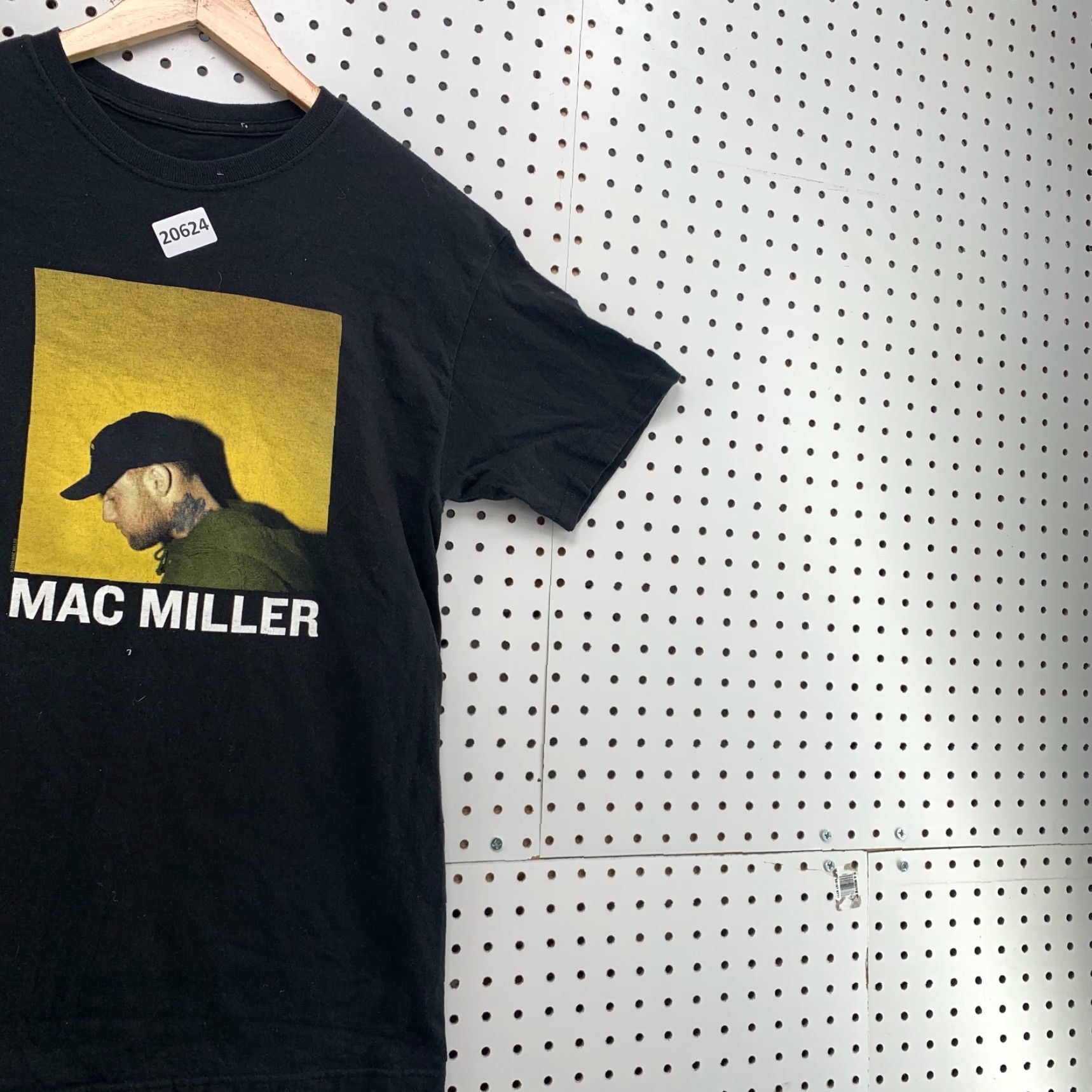 Vintage Mac Miller Shirt Adult Medium Black Portrait Graphic TEE Hip Hop Music Mens M Black 90s Event Theme Fans Size US M / EU 48-50 / 2 - 4 Thumbnail