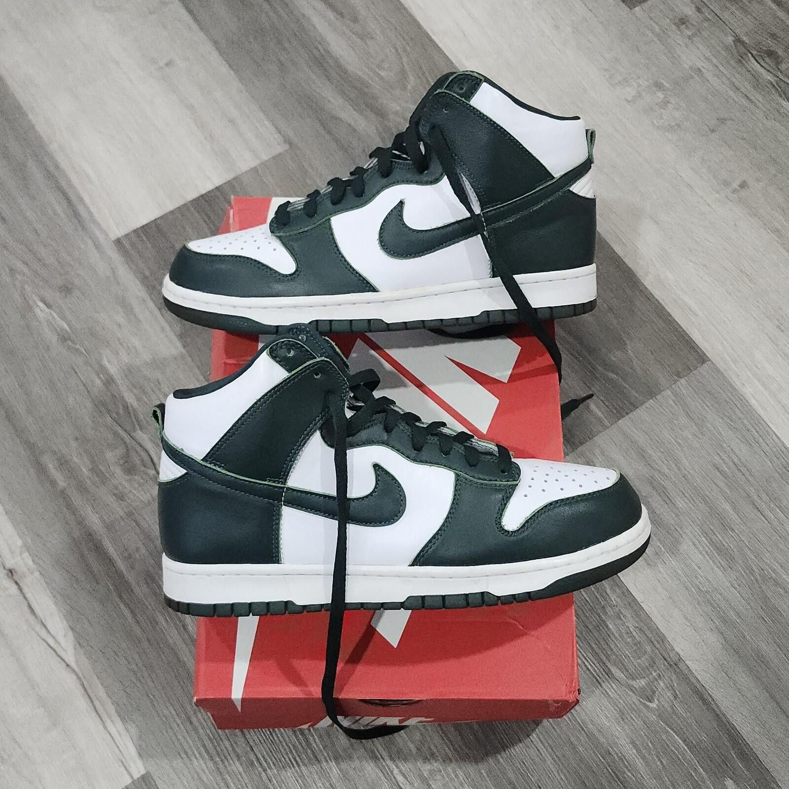 Nike Nike Dunk High SP Spartan Green Mens 9.5 / CZ8149-100 Size US 9.5 / EU 42-43 - 1 Thumbnail