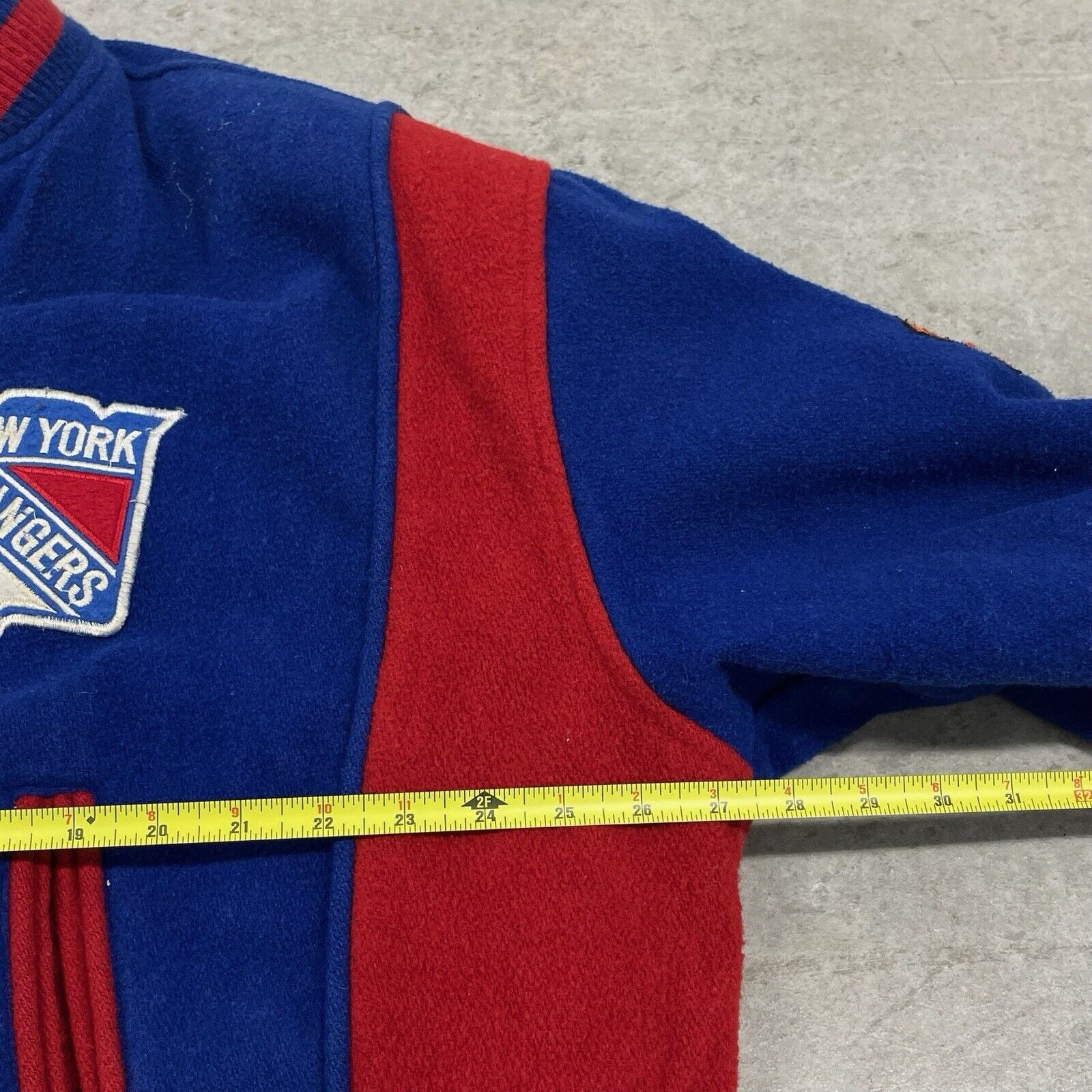 Nutmeg Vintage 90s Nutmeg New York Rangers Hockey NHL Bomber Jacket Size US XL / EU 56 / 4 - 13 Thumbnail