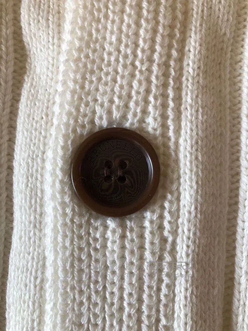 Brunello Cucinelli Brunello Cucinelli Men's White Cardigan. Size US M / EU 48-50 / 2 - 5 Thumbnail