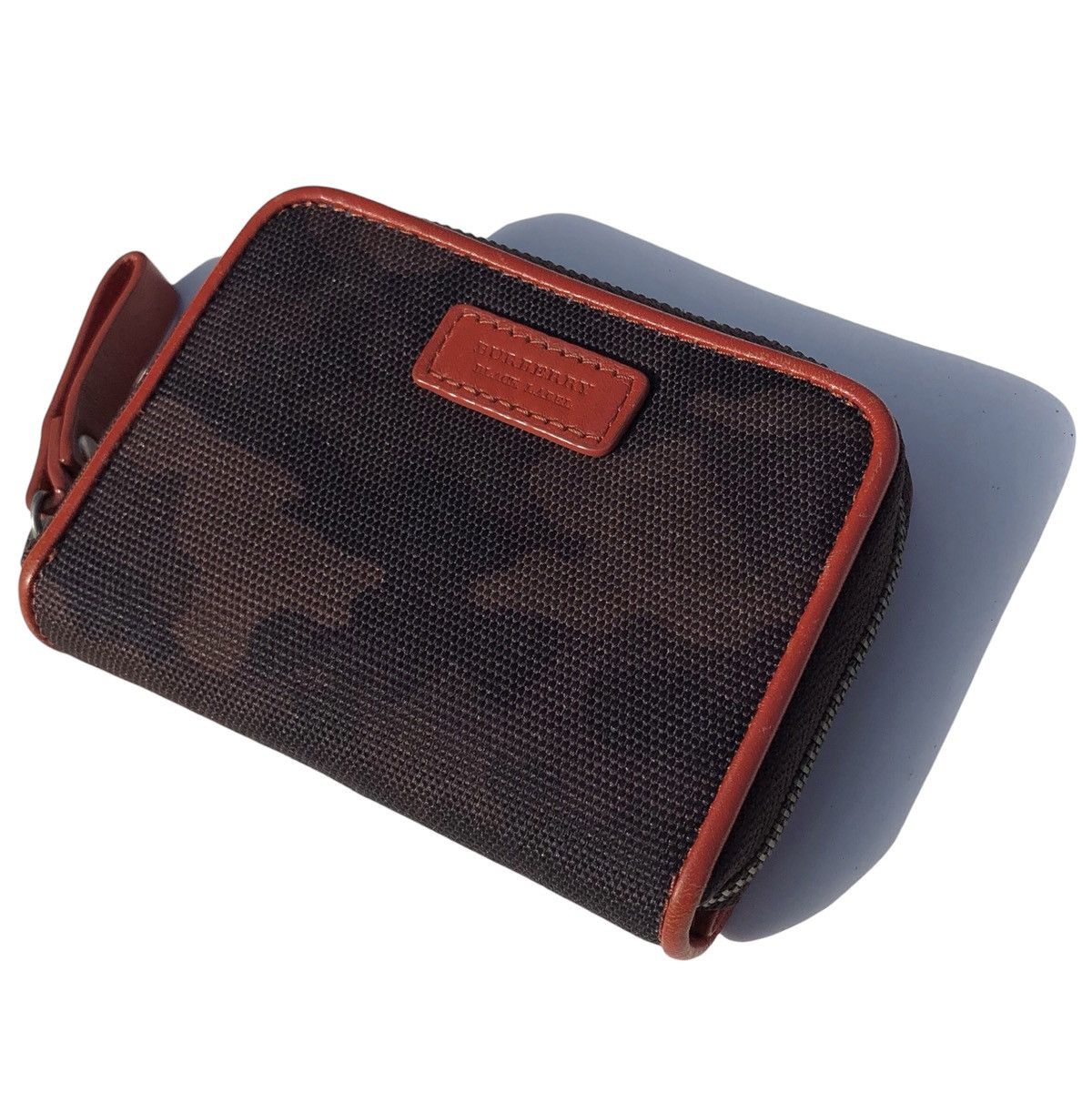 Burberry Burberry Black Label Camo Mini Bag Key Holder Size ONE SIZE - 2 Thumbnail