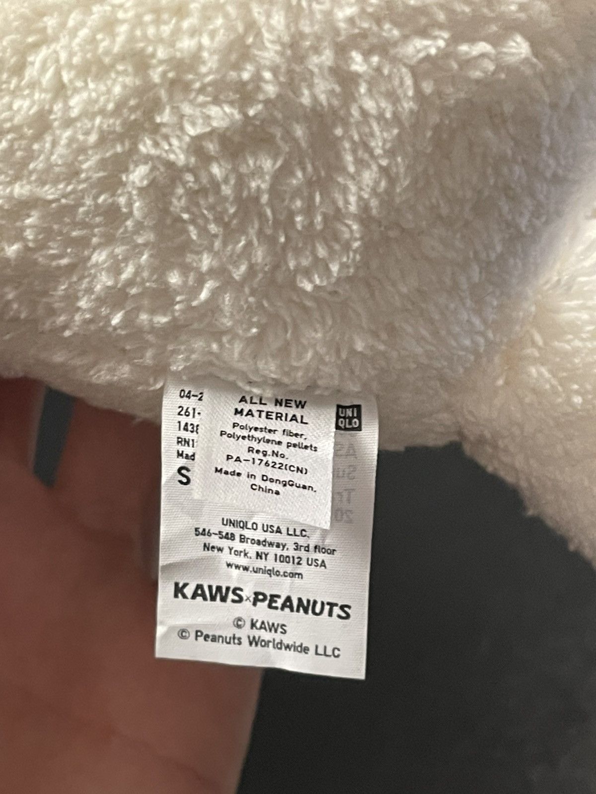 Kaws KAWS x Uniqlo x Peanuts Snoopy Plush (Small) White Size ONE SIZE - 10 Thumbnail