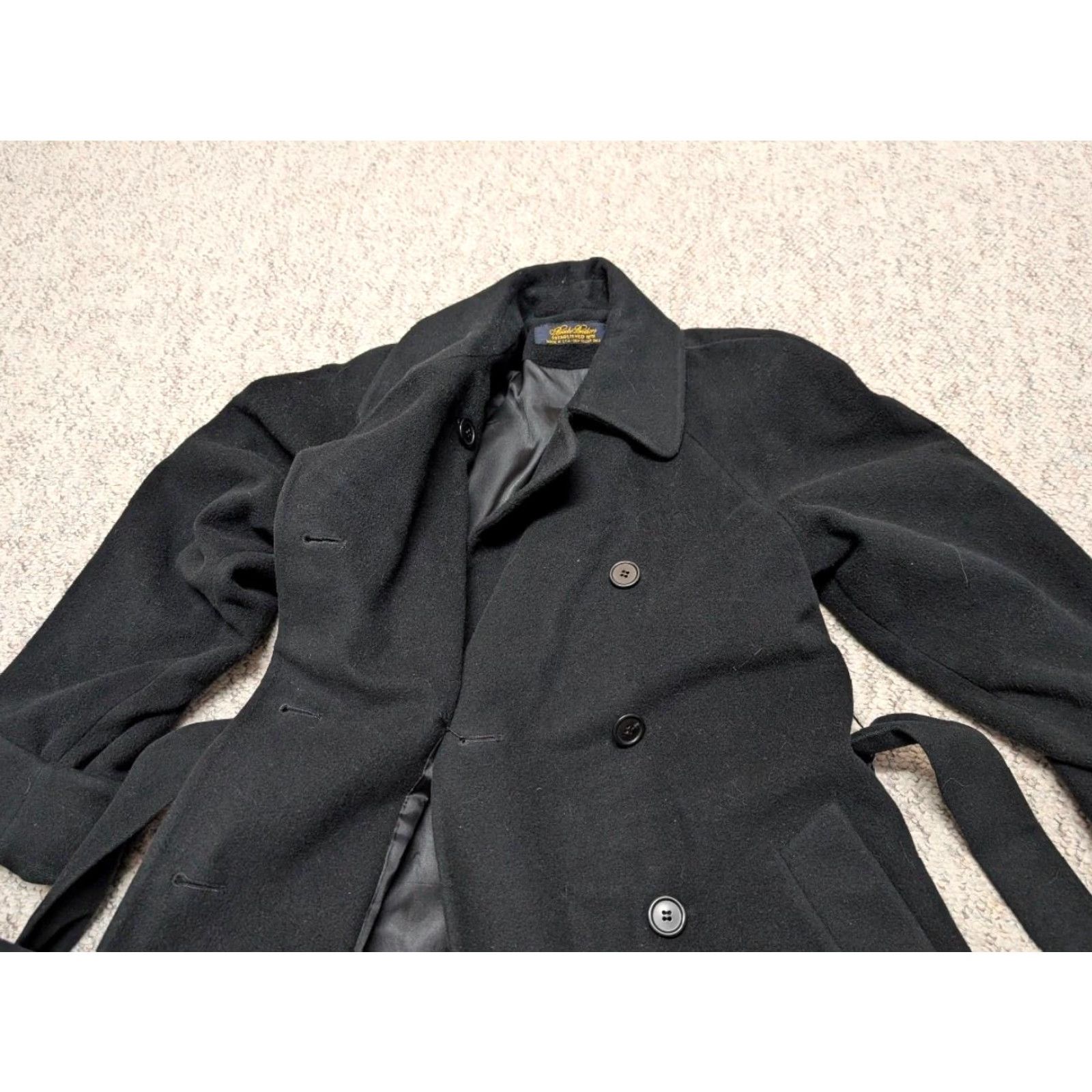 Brooks Brothers VINTAGE Brooks Brothers black Wool Overcoat Belted Double Breasted Women's Small XS? Size S / US 4 / IT 40 - 5 Thumbnail