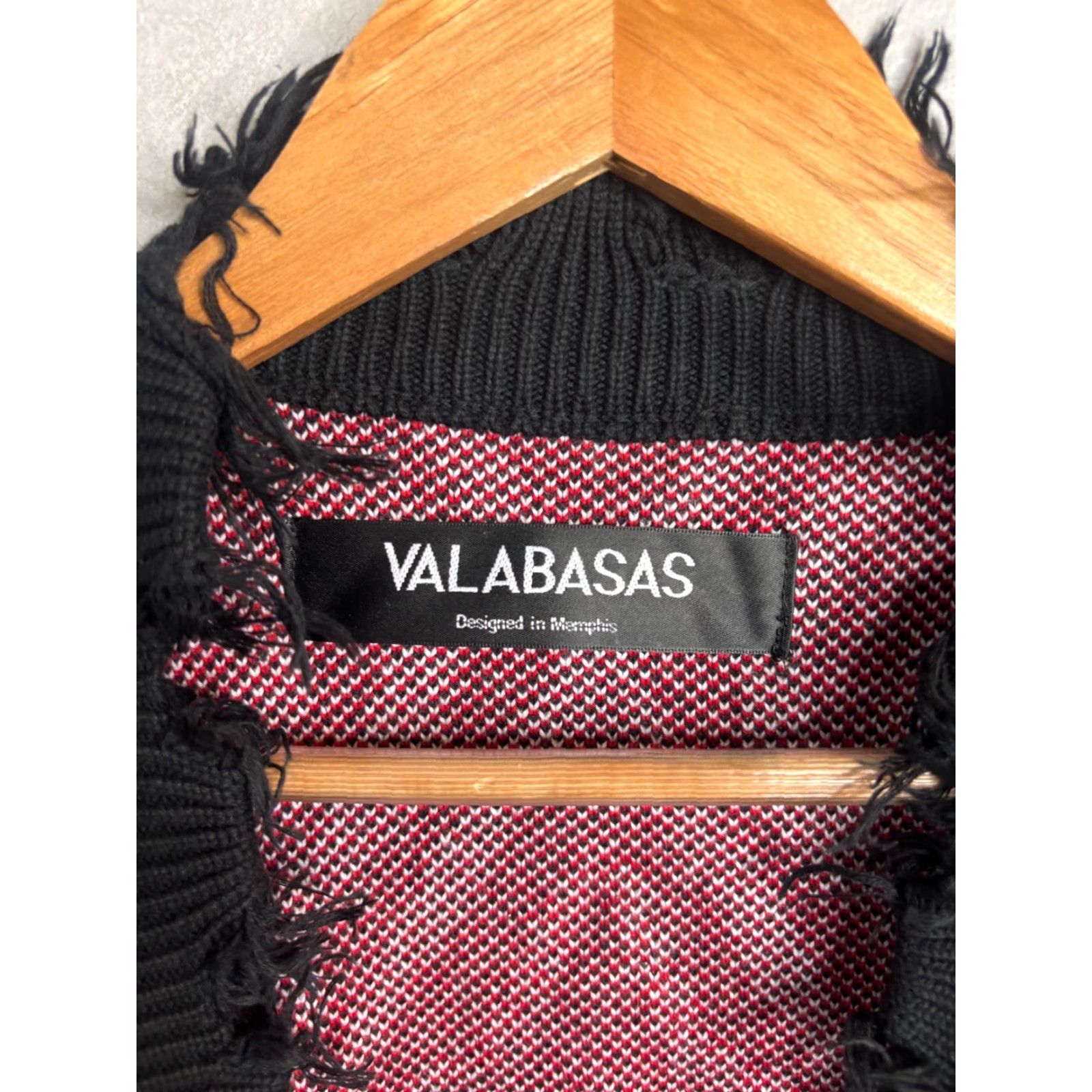 Vintage Valabasas Cardigan M Mens The Pledge Black Distressed Bandana Print Knit Geometric Crew Neck Long Sleeve Cashmere Cotton V-Neck City Streetwear Casual Size US M / EU 48-50 / 2 - 3 Thumbnail