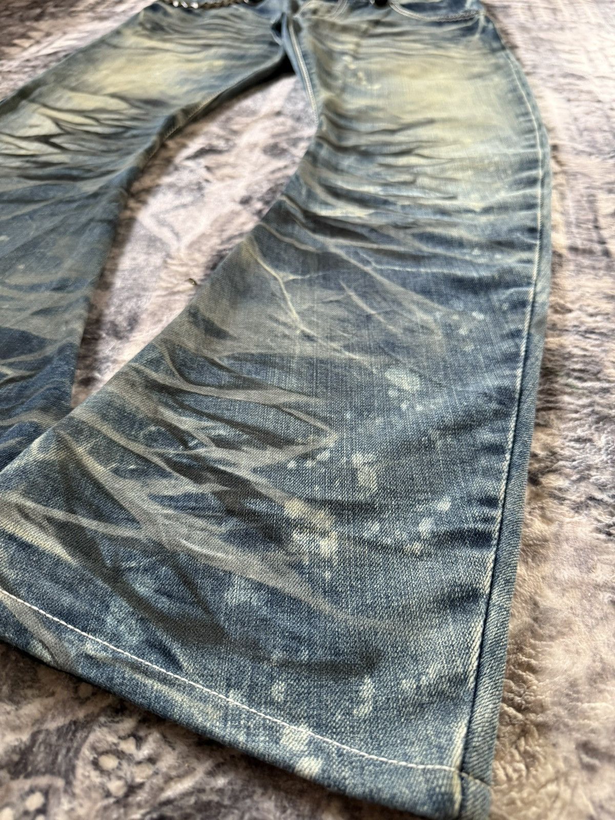 GOSTAR DE FUGA Buffalo bobs japan heavy claw mark studded flared jeans Size US 32 / EU 48 - 10 Thumbnail