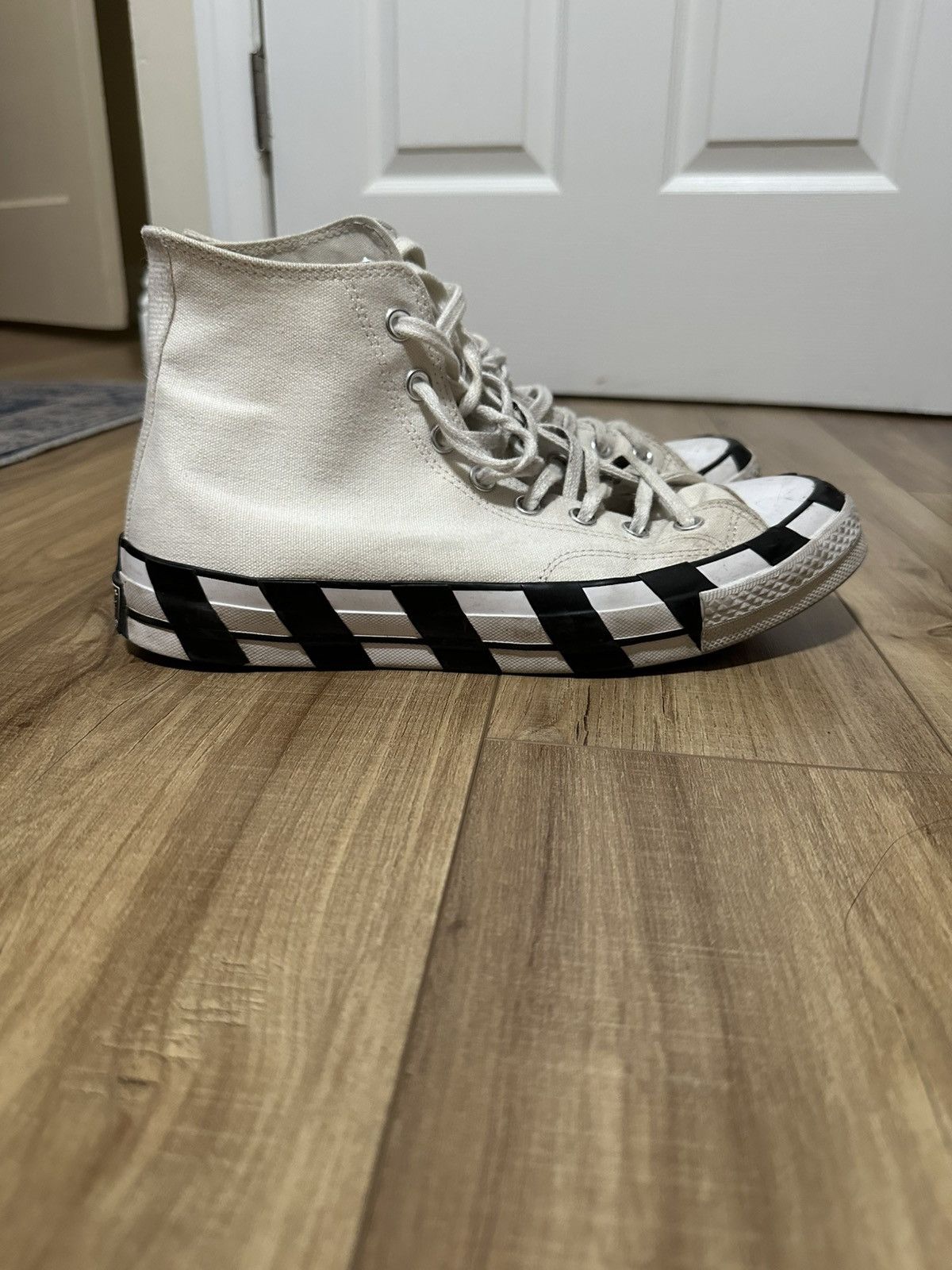 Converse × Off-White Off white converse Size US 8.5 / EU 41-42 - 1 Thumbnail