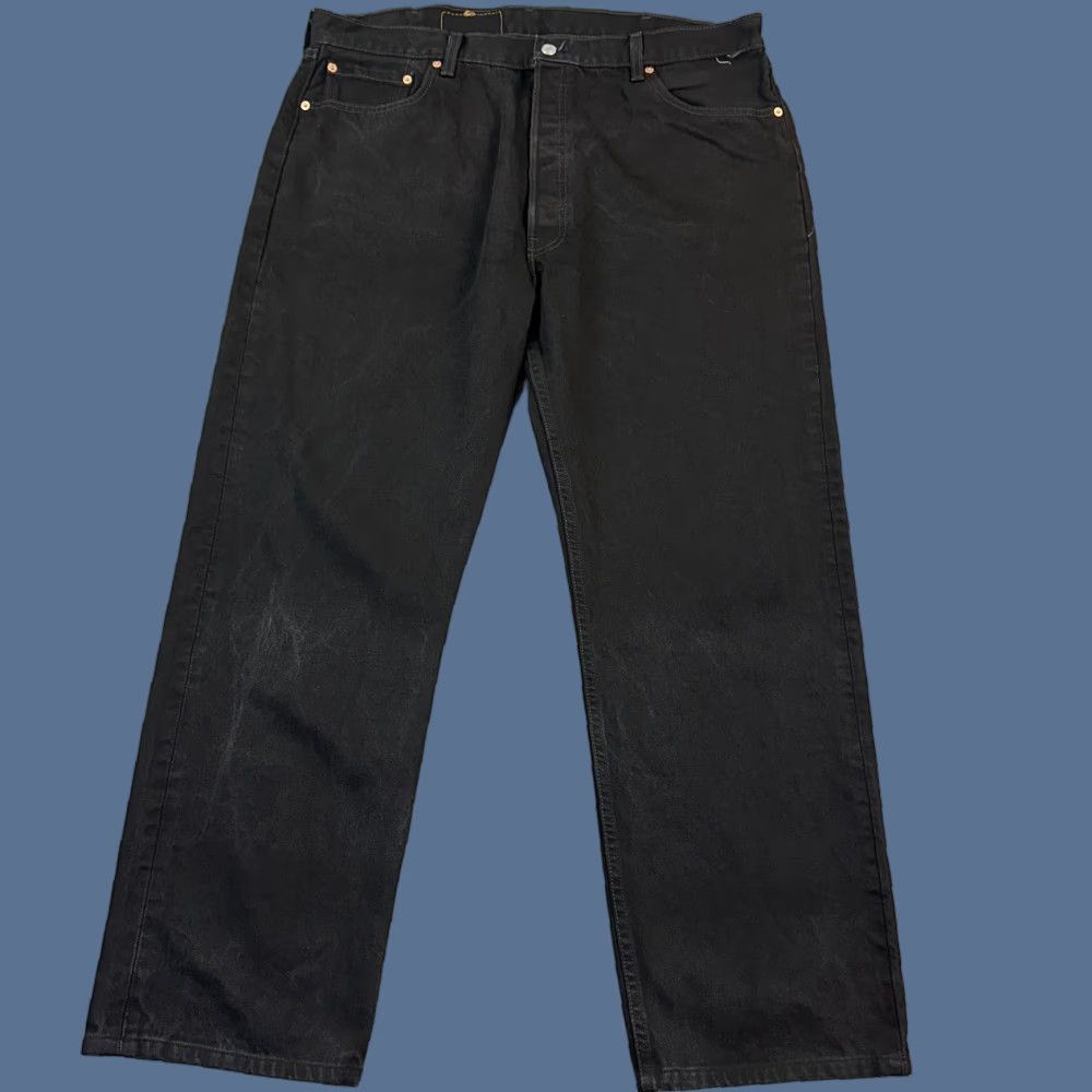 Levi's VINTAGE Levi's 501 Jeans Mens 40x32 Black Straight Fit Button Fly USA Made Size US 40 / EU 56 - 1 Thumbnail