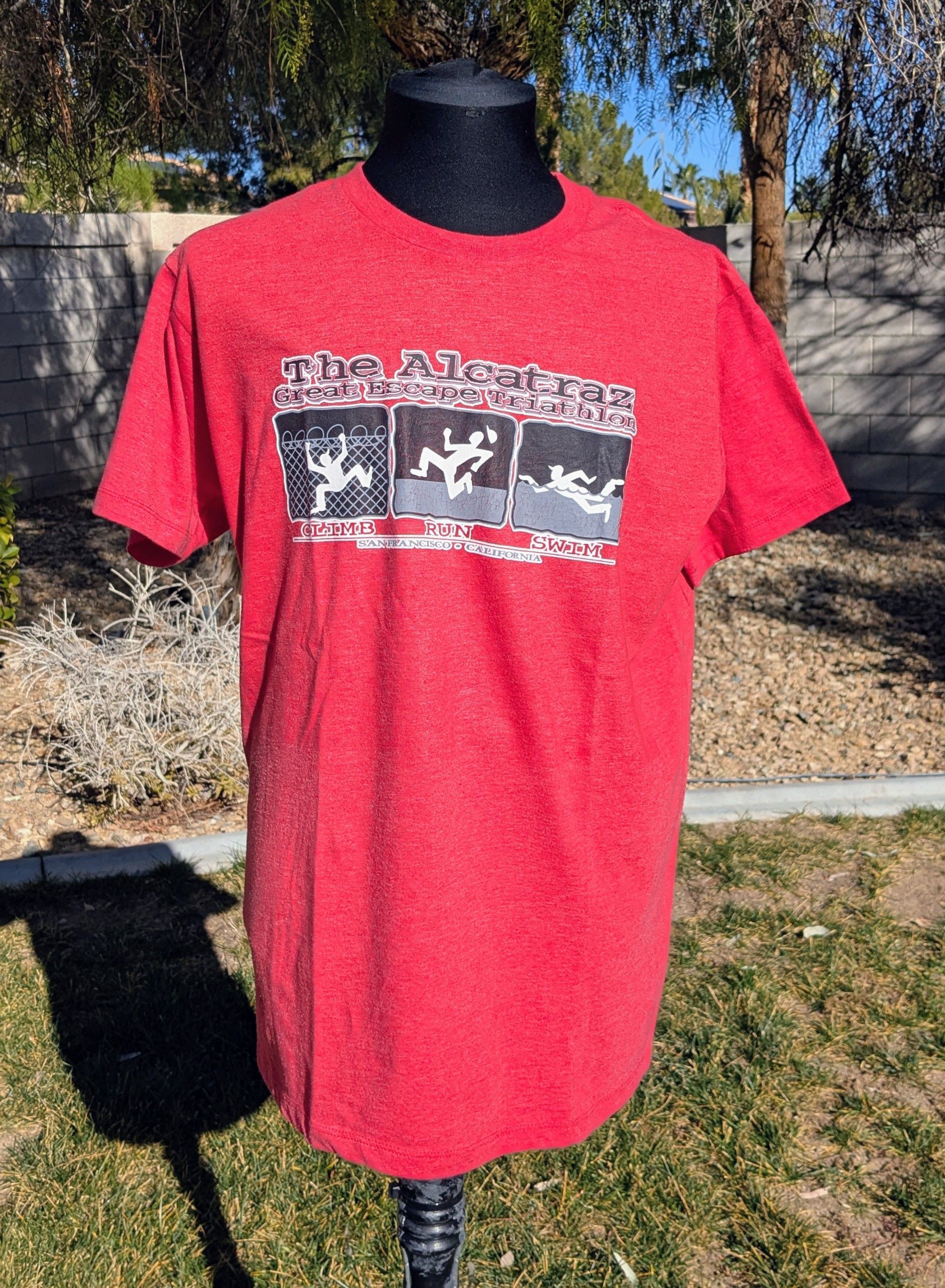 Alstyle VTG Alcatraz Great Escape Triathlon San Francisco Shirt Size US L / EU 52-54 / 3 - 1 Thumbnail