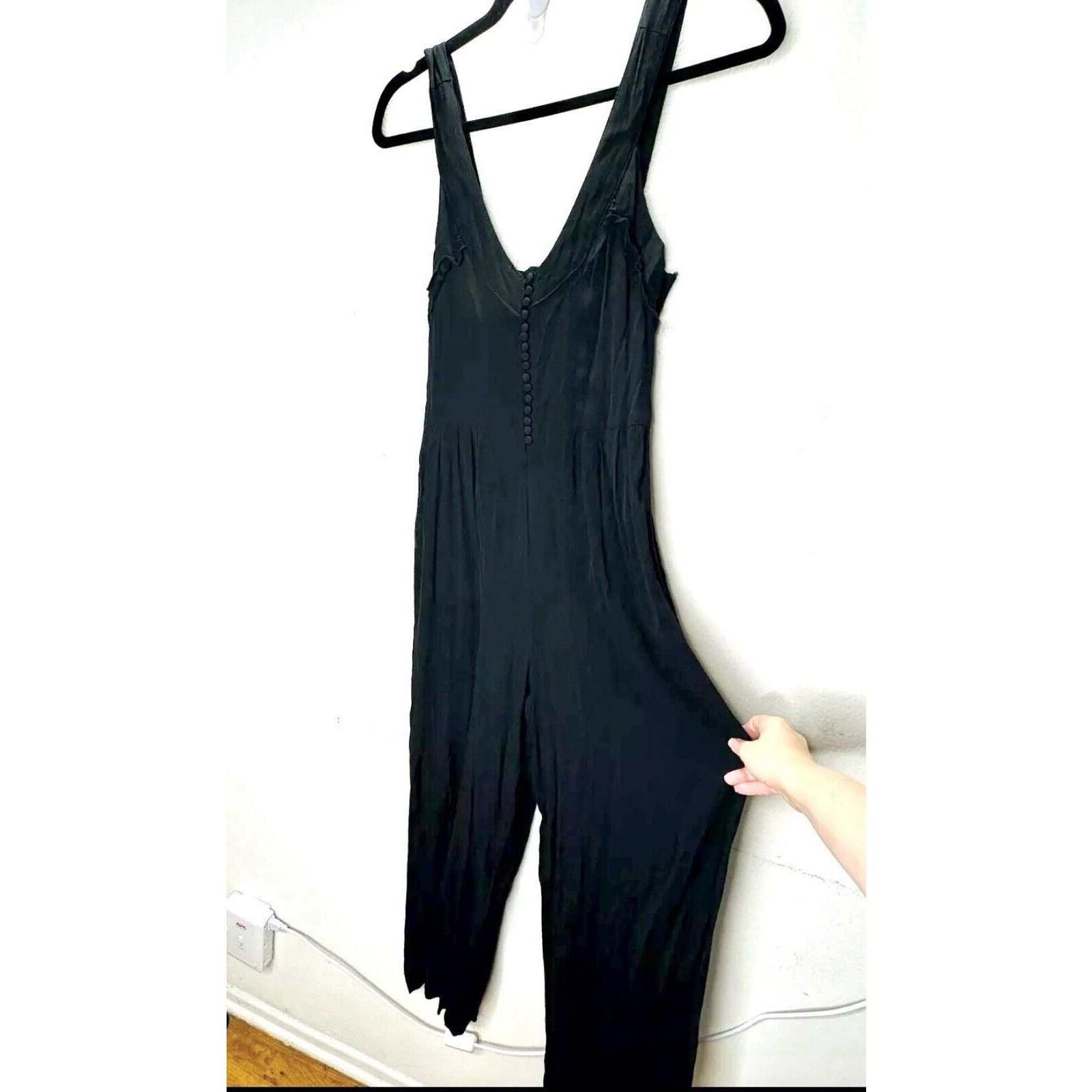 Other Taylor & Sage Black V Neck Button Front Wide Leg Jumpsuit S Size 26" / US 2 / IT 38 - 1 Thumbnail