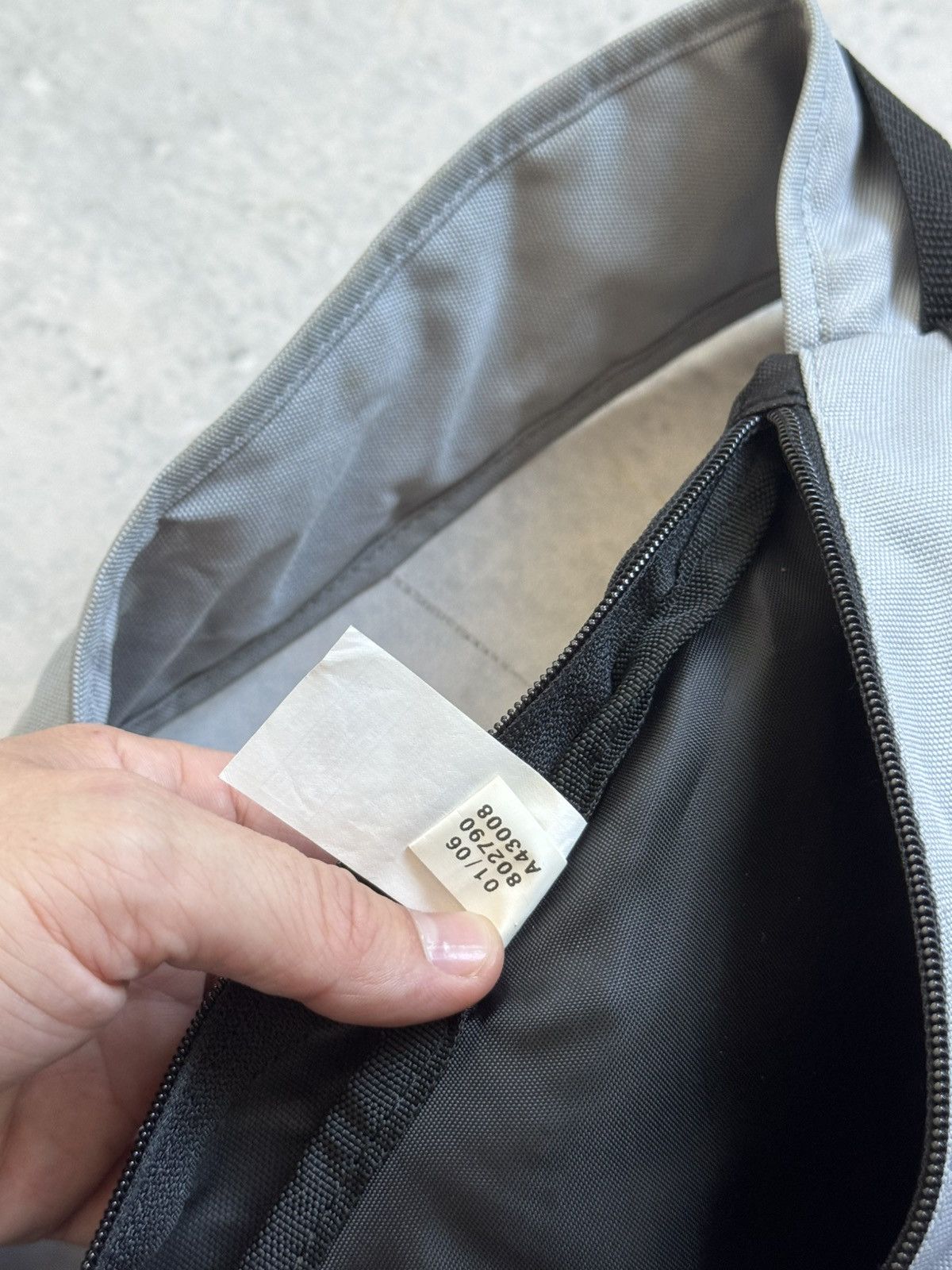 Adidas × Vintage Adidas sling bag Y2K vintage Size ONE SIZE - 9 Thumbnail