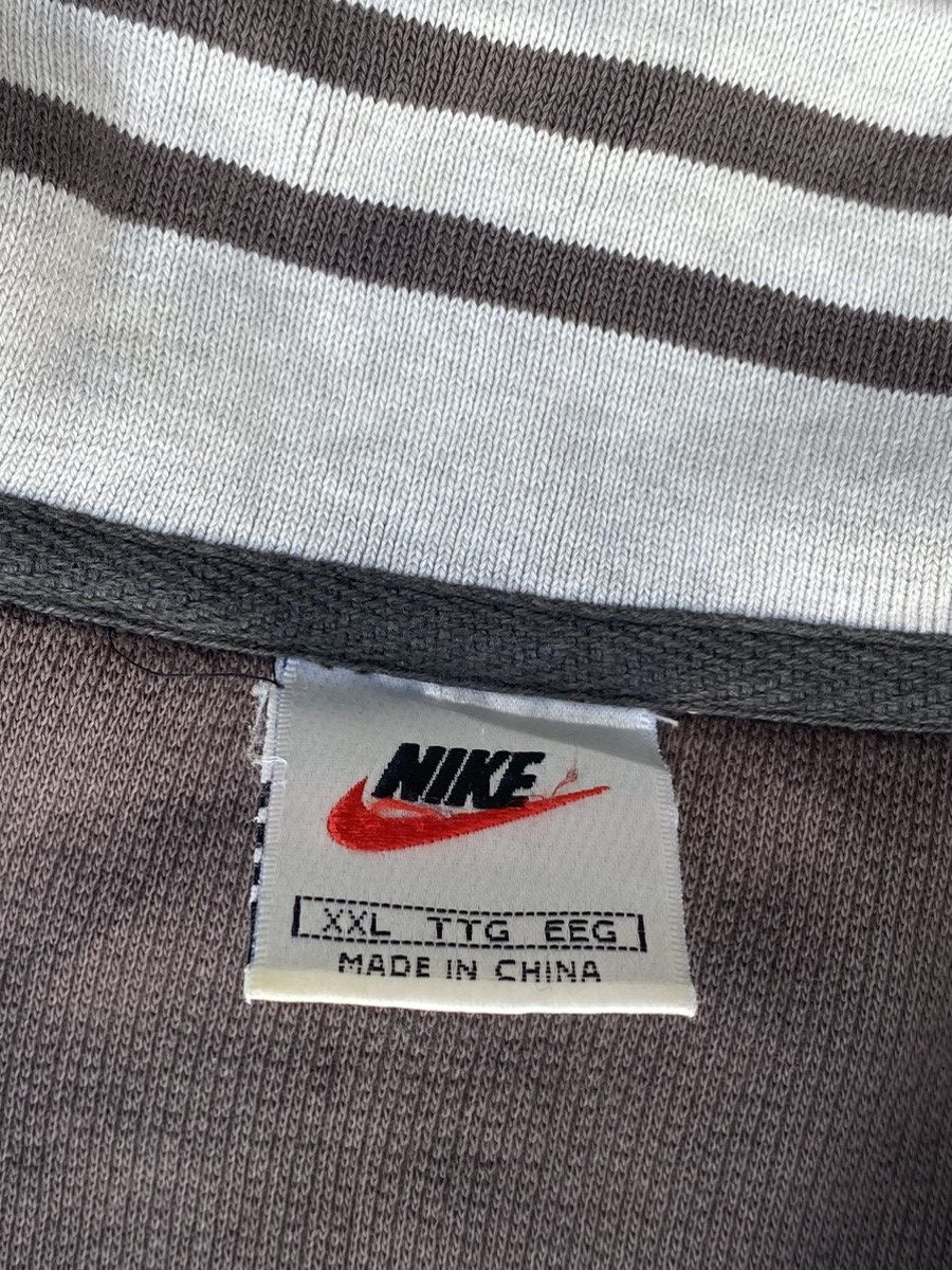 Nike Thrashed Nike Woven Swoosh Pullover Sweatshirt Size US XXL / EU 58 / 5 - 10 Thumbnail
