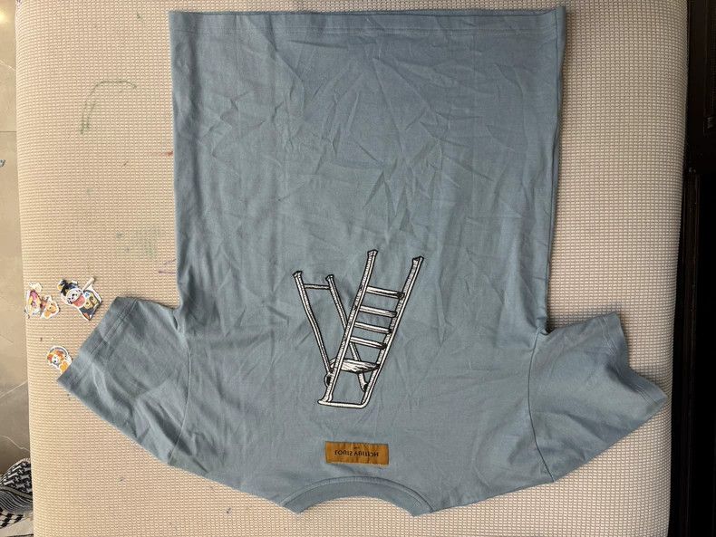Louis Vuitton Louis Vuitton Tool Embroidered Short Sleeve T-Shirt 2502-Ne Size US S / EU 44-46 / 1 - 2 Thumbnail