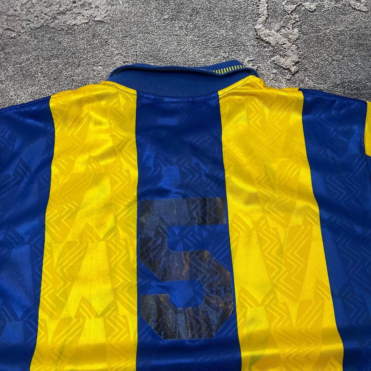 Umbro Vintage Umbro University High Soccer Football Shirt Jersey Size US L / EU 52-54 / 3 - 6 Thumbnail