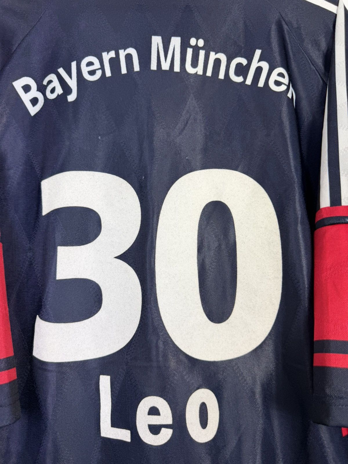 Adidas Adidas FC Bayern Munich 1997/1999 Soccer Jersey Vintage Size US XL / EU 56 / 4 - 9 Thumbnail