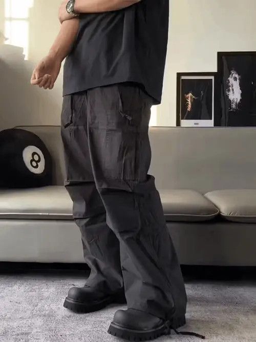 Designer × Vintage Black faded pleated baggy cargo pants Size US 34 / EU 50 - 2 Thumbnail