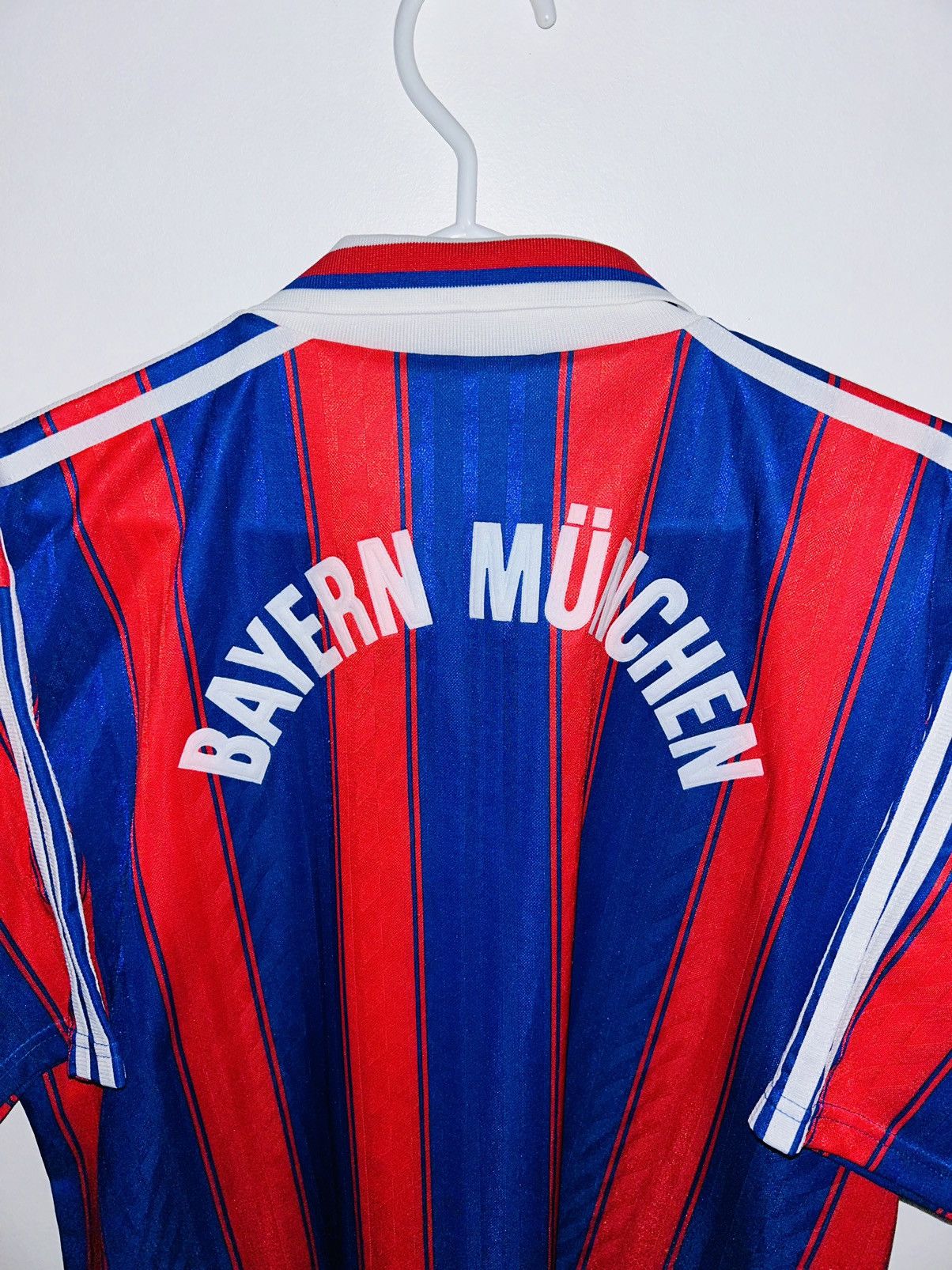 Adidas Fc bayern Munich 1995/96 home jersey Size US XL / EU 56 / 4 - 4 Thumbnail