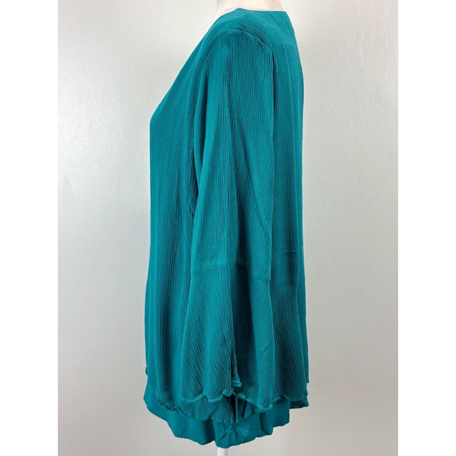 Soft Surroundings Soft Surroundings M Teal Green Blouse Layered Bell Sleeve Crepe Stretch Top Size XL / US 12-14 / IT 48-50 - 2 Thumbnail