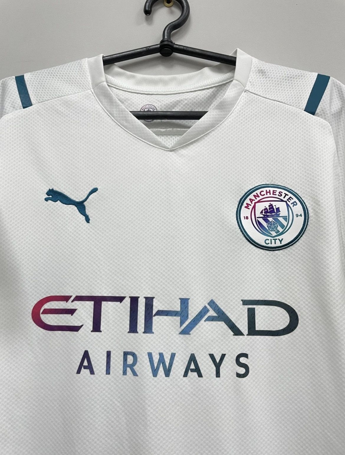 Puma Manchester City 2021/2022 Away Football Shirt Jersey Puma Size US S / EU 44-46 / 1 - 3 Thumbnail