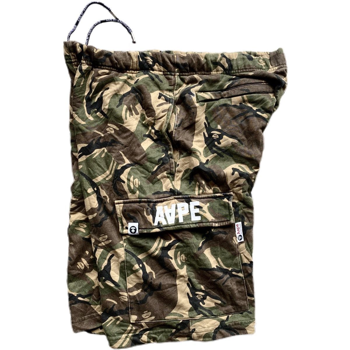 Aape × Bape Aape by A Bathing Ape Sweat Shorts Size US 32 / EU 48 - 2 Thumbnail