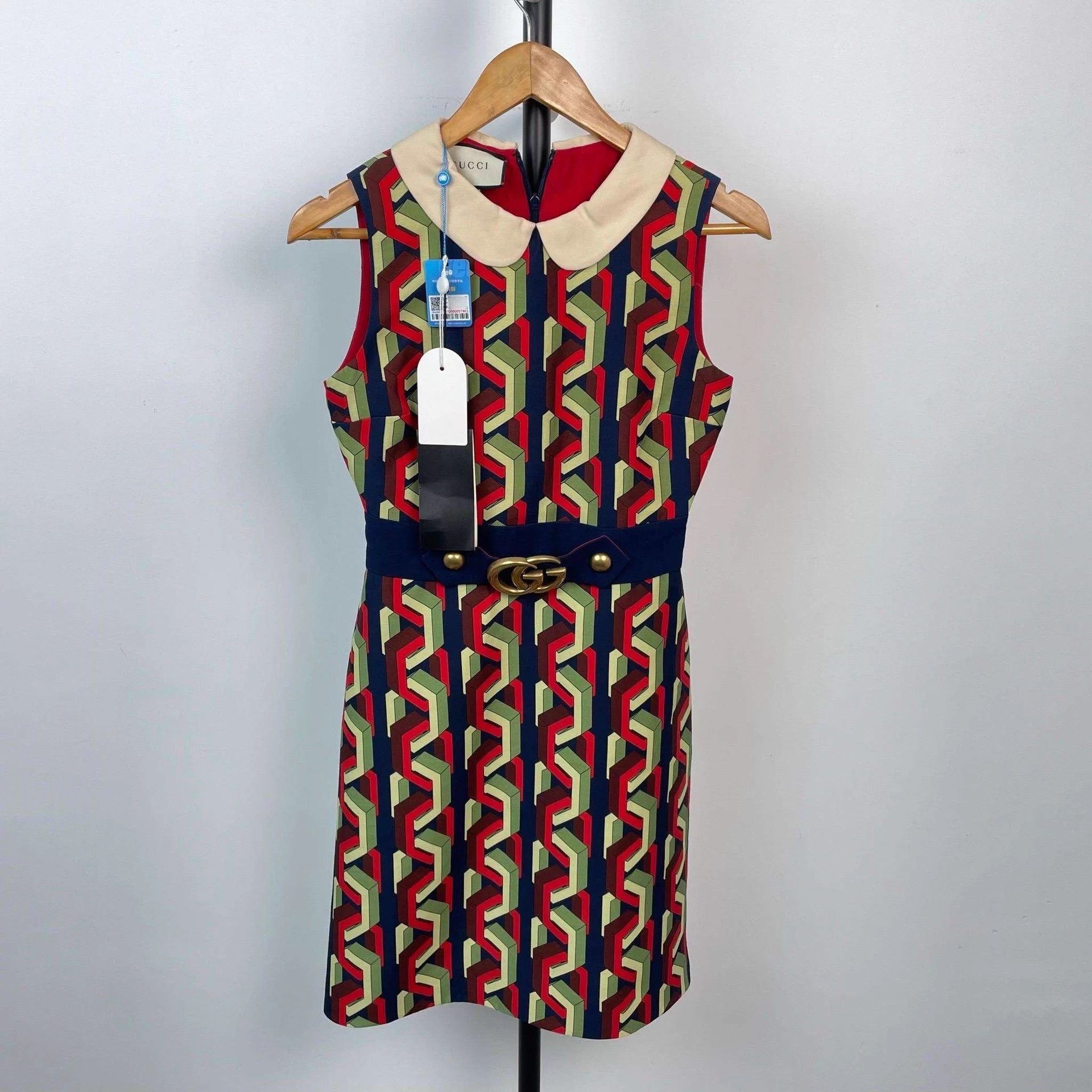 Gucci Gucci Women's Dress Size 36 Size XS / US 0-2 / IT 36-38 - 1 Thumbnail