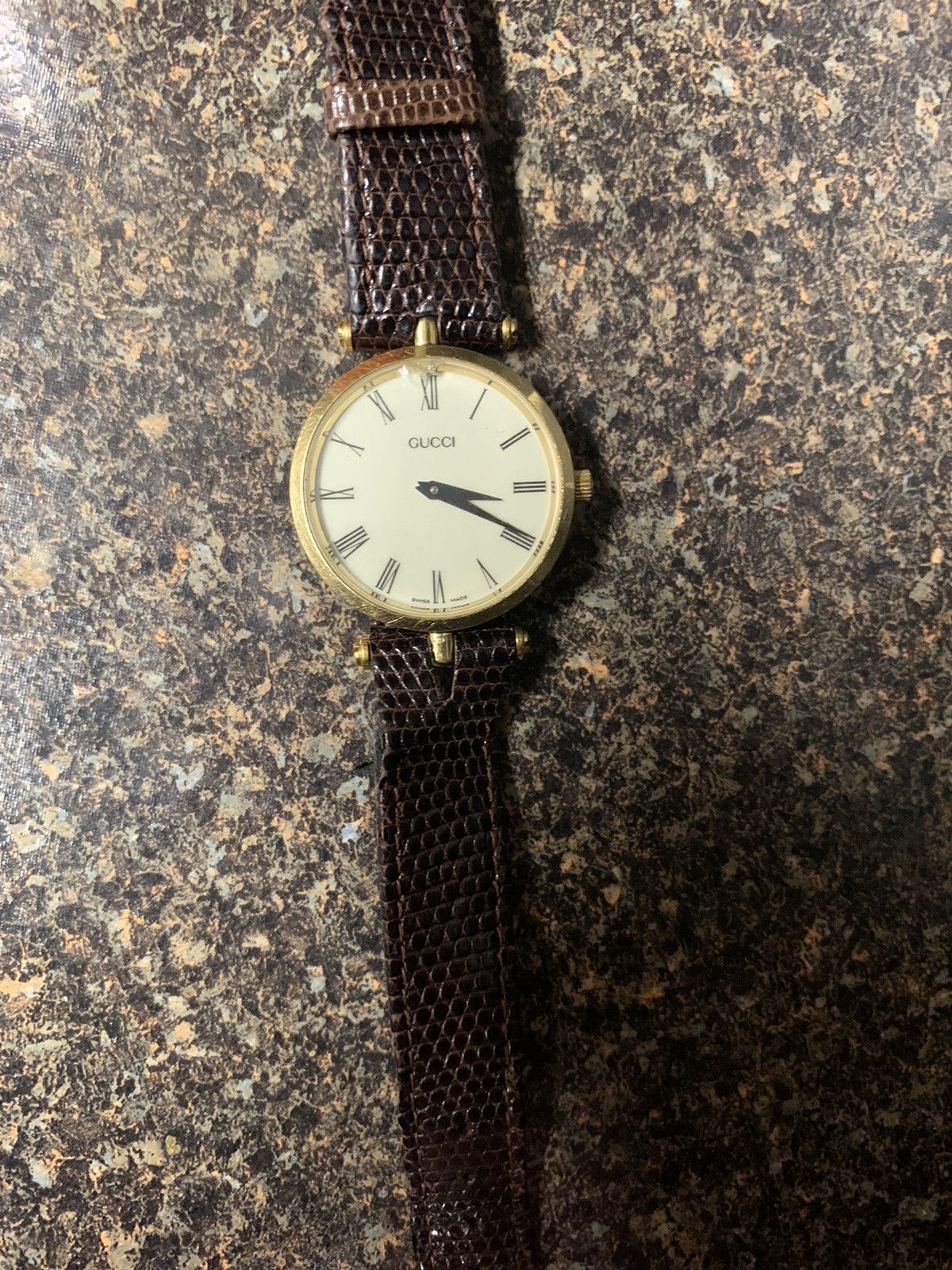 Gucci × Vintage 90s gucci watch Size ONE SIZE - 1 Thumbnail