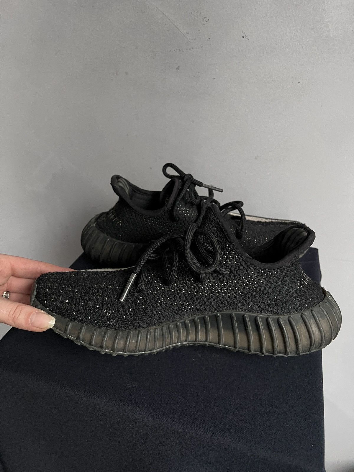 Adidas × Kanye West Adidas Yeezy Boost Sply 350 V2 Black shoes Size US 8 / EU 41 - 8 Thumbnail