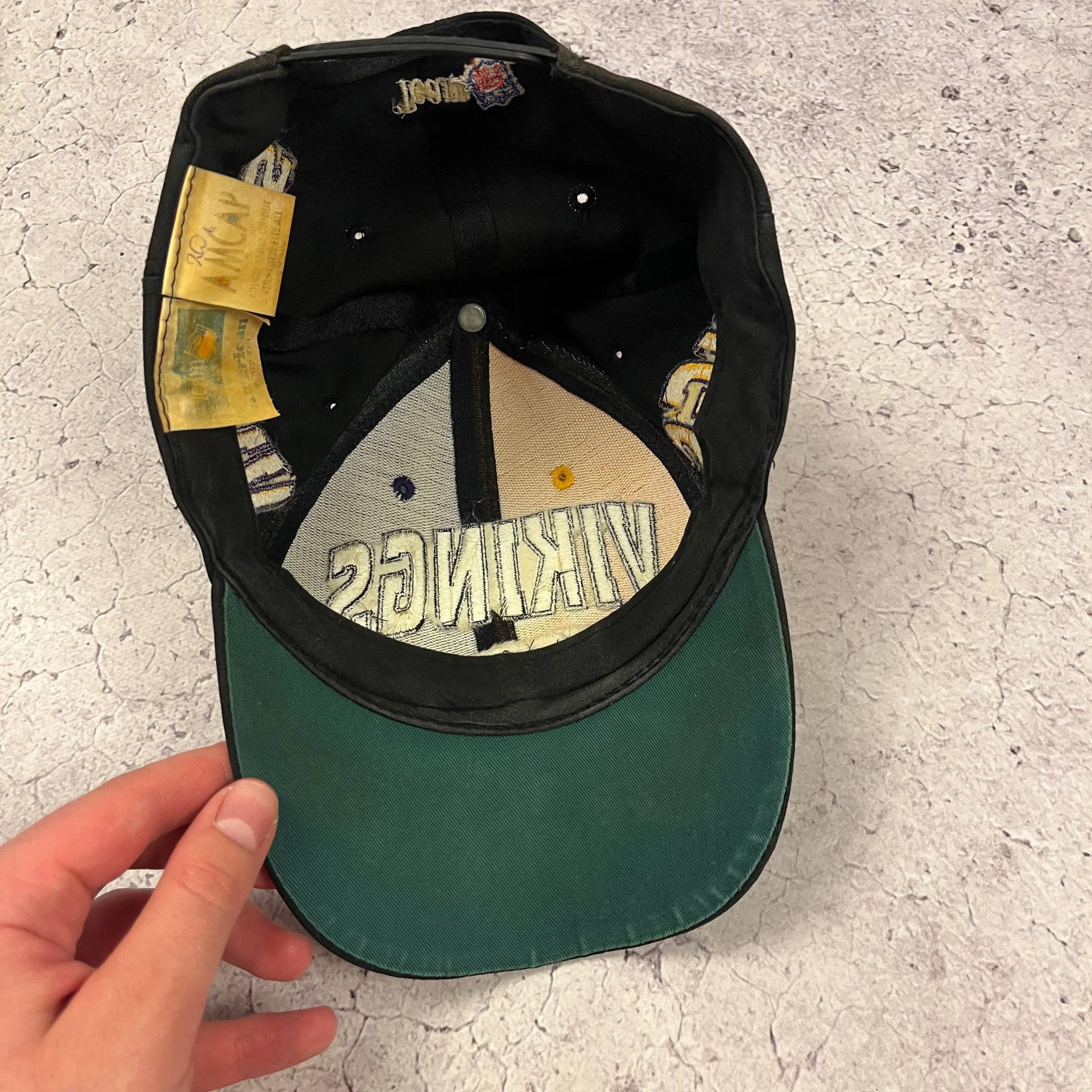 NFL Minnesota Vikings NFL Amcap Vintage Baseball Cap Size ONE SIZE - 8 Thumbnail