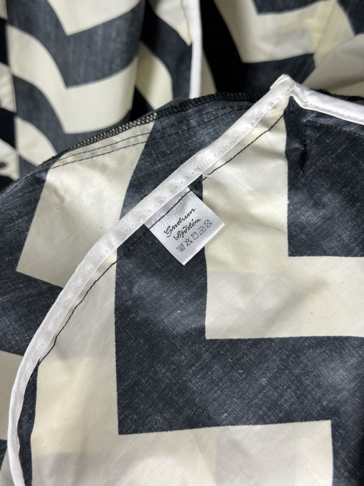 Gudrun Sjoden Gudrun Sjoden Abstract Women’s Rain Coat Size S / US 4 / IT 40 - 24 Thumbnail