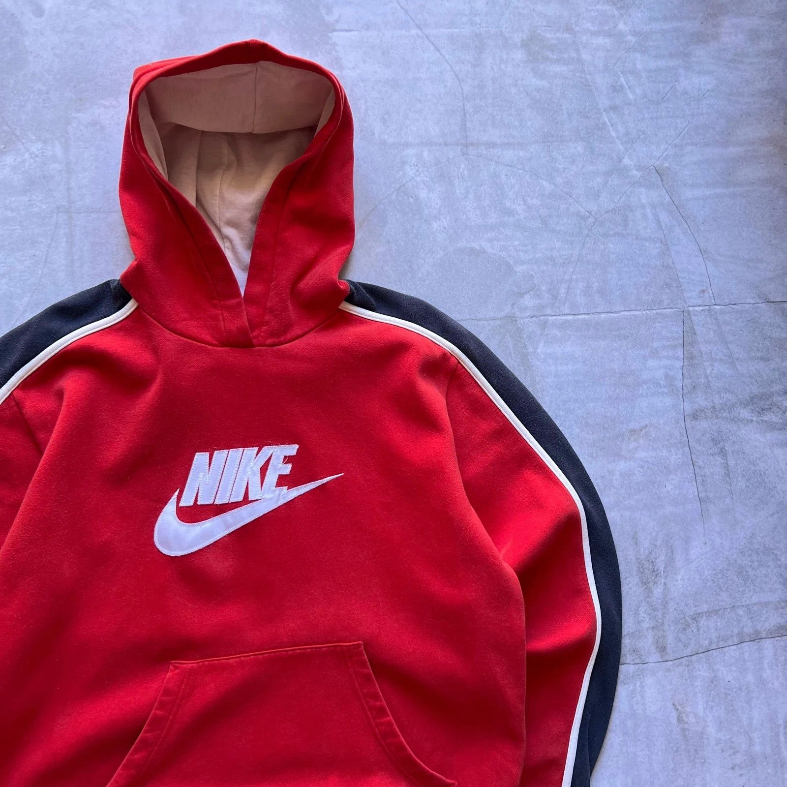 Nike vintage 00s Nike hoodie sweatshirt 90s retro style diesel Size US M / EU 48-50 / 2 - 4 Thumbnail
