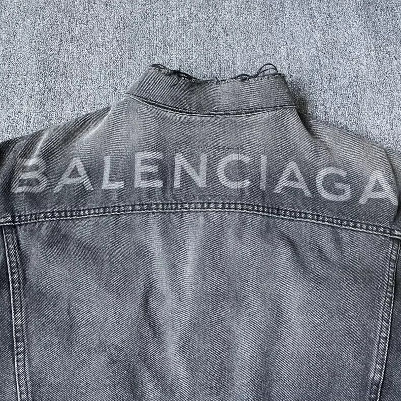 Balenciaga Balenciaga Grey logo print water-washed distressed denim j Size US XXS / EU 40 - 4 Thumbnail