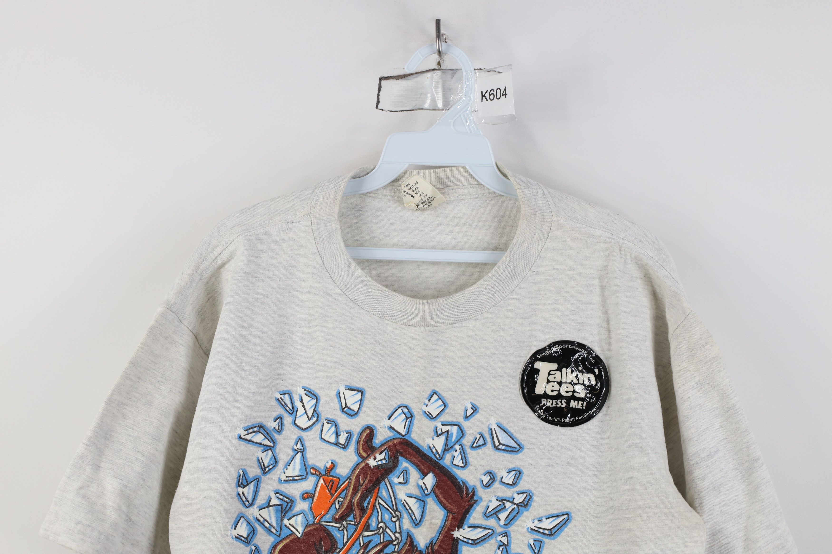 Vintage Vintage 90s Looney Tunes Tazmanian Devil Basketball T-Shirt Size US XL / EU 56 / 4 - 2 Thumbnail