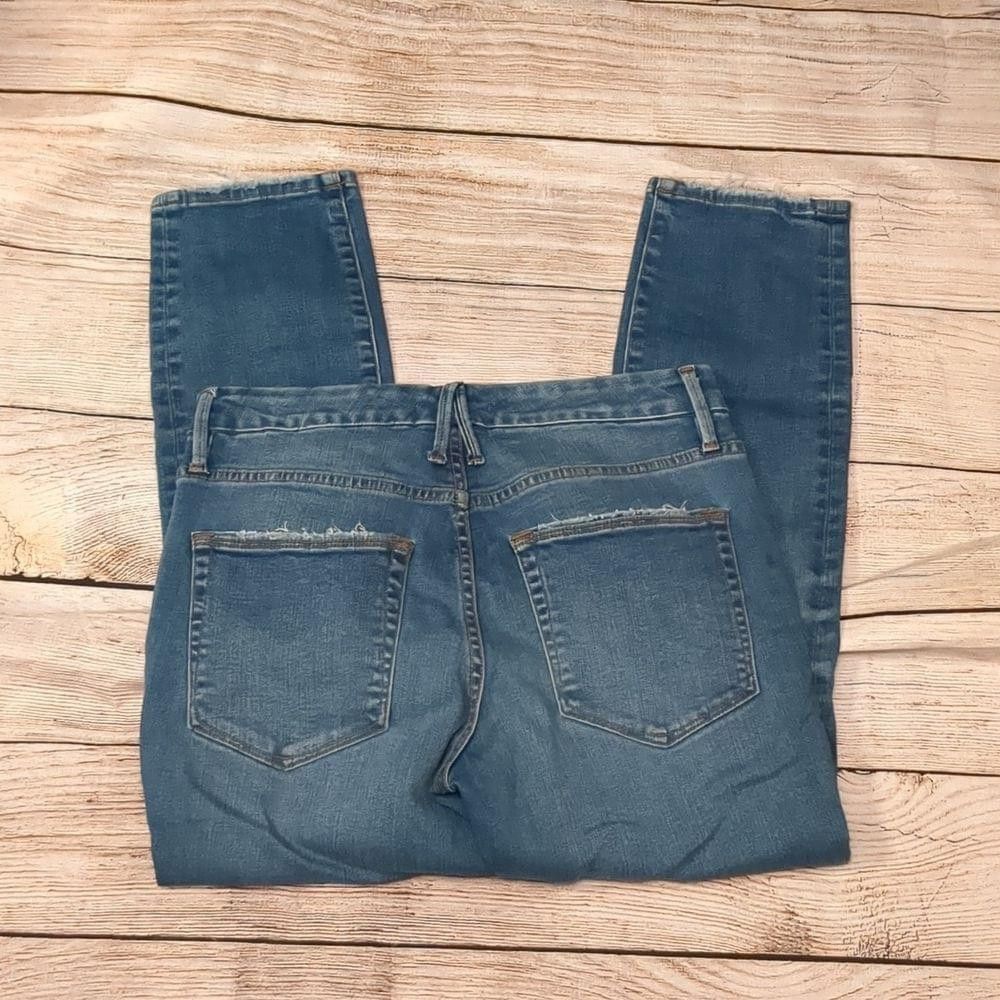 Good American Good American distressed good straight jeans size 4/27 Size 27" / US 4 / IT 40 - 3 Thumbnail