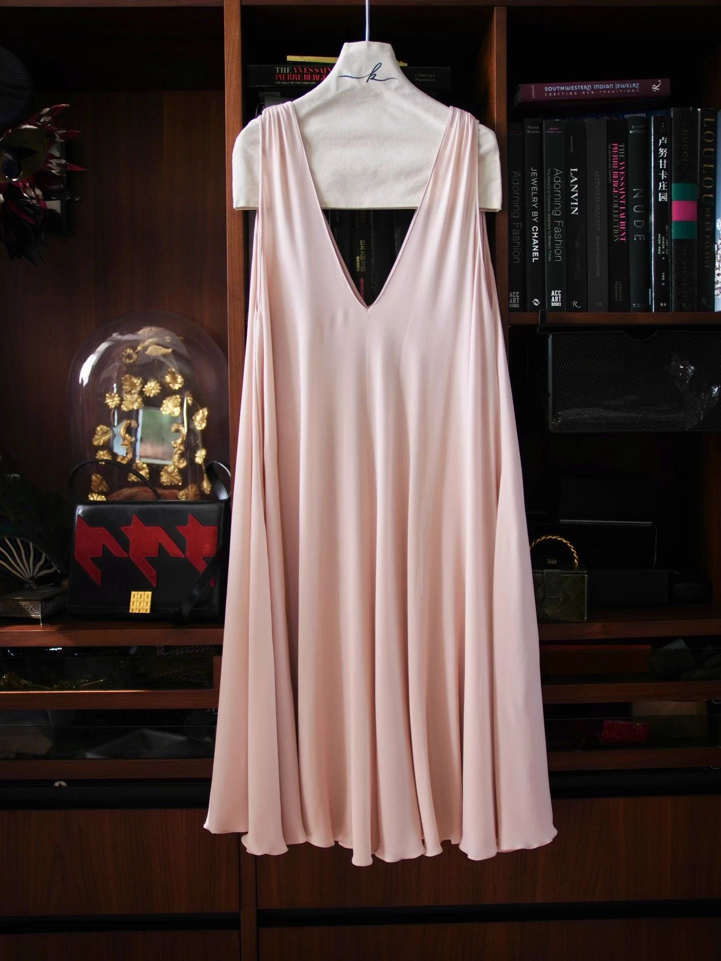 Valentino Valentino Pink Silk V-Neck Backless Sleeveless Dress Size M / US 6-8 / IT 42-44 - 2 Thumbnail