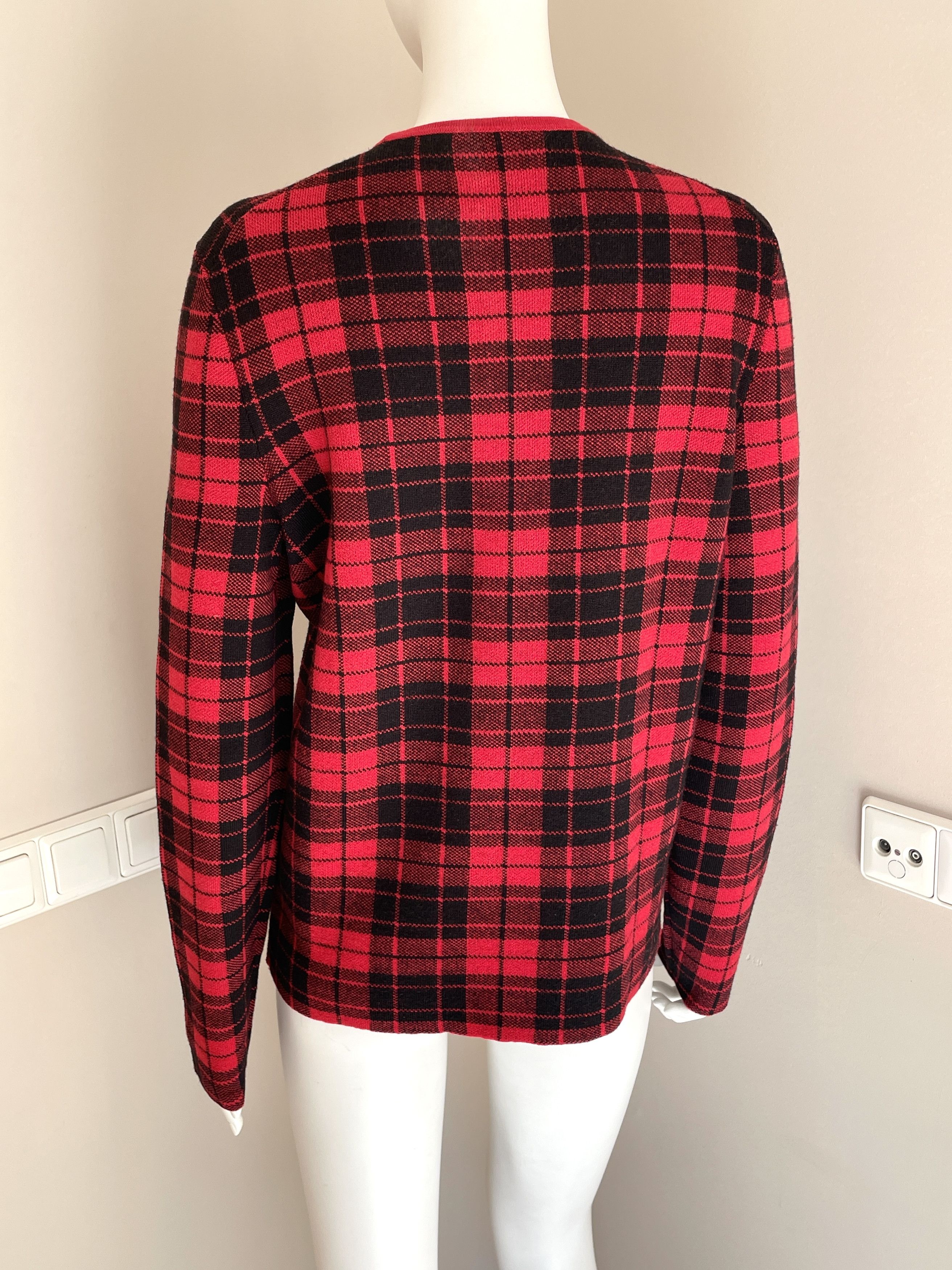 Hugo Boss unisex tartan sweater Size M / US 6-8 / IT 42-44 - 4 Thumbnail