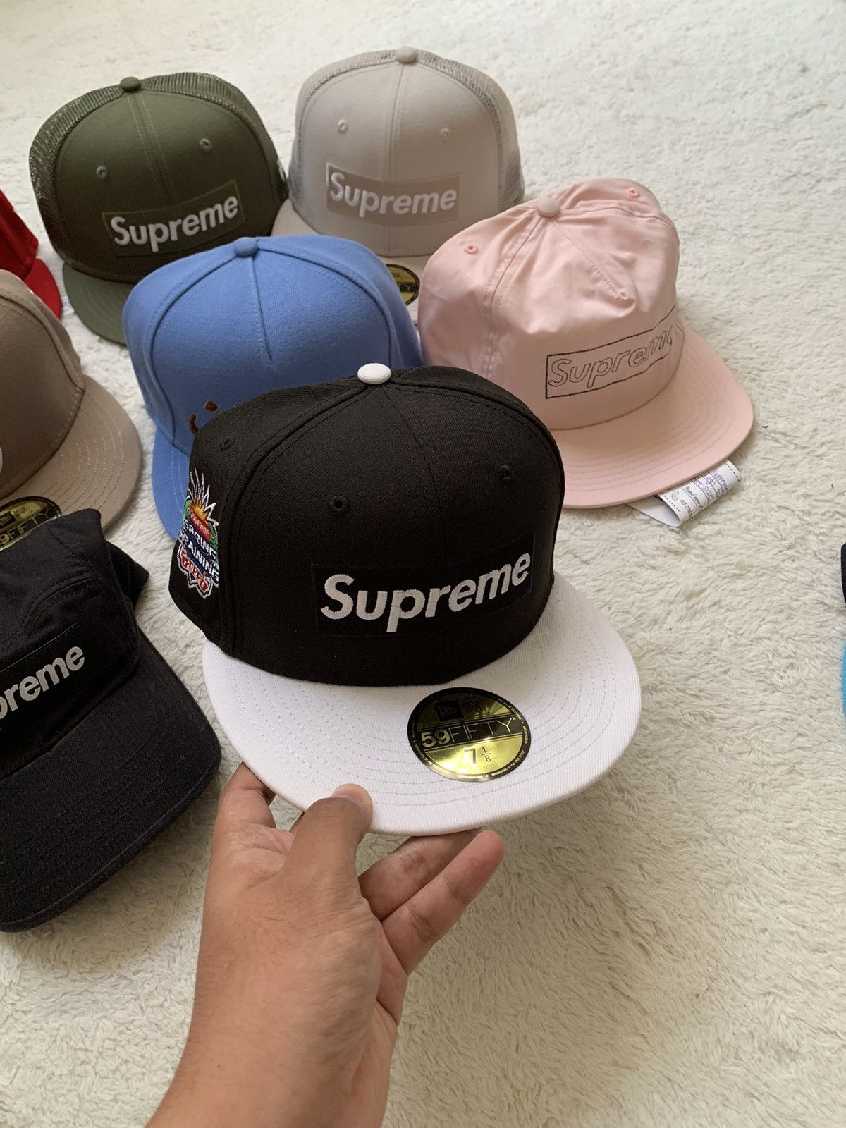 New Era × Supreme Supreme X New Era 2 Tone Box Logo SS22 Size 32 - 1 Thumbnail