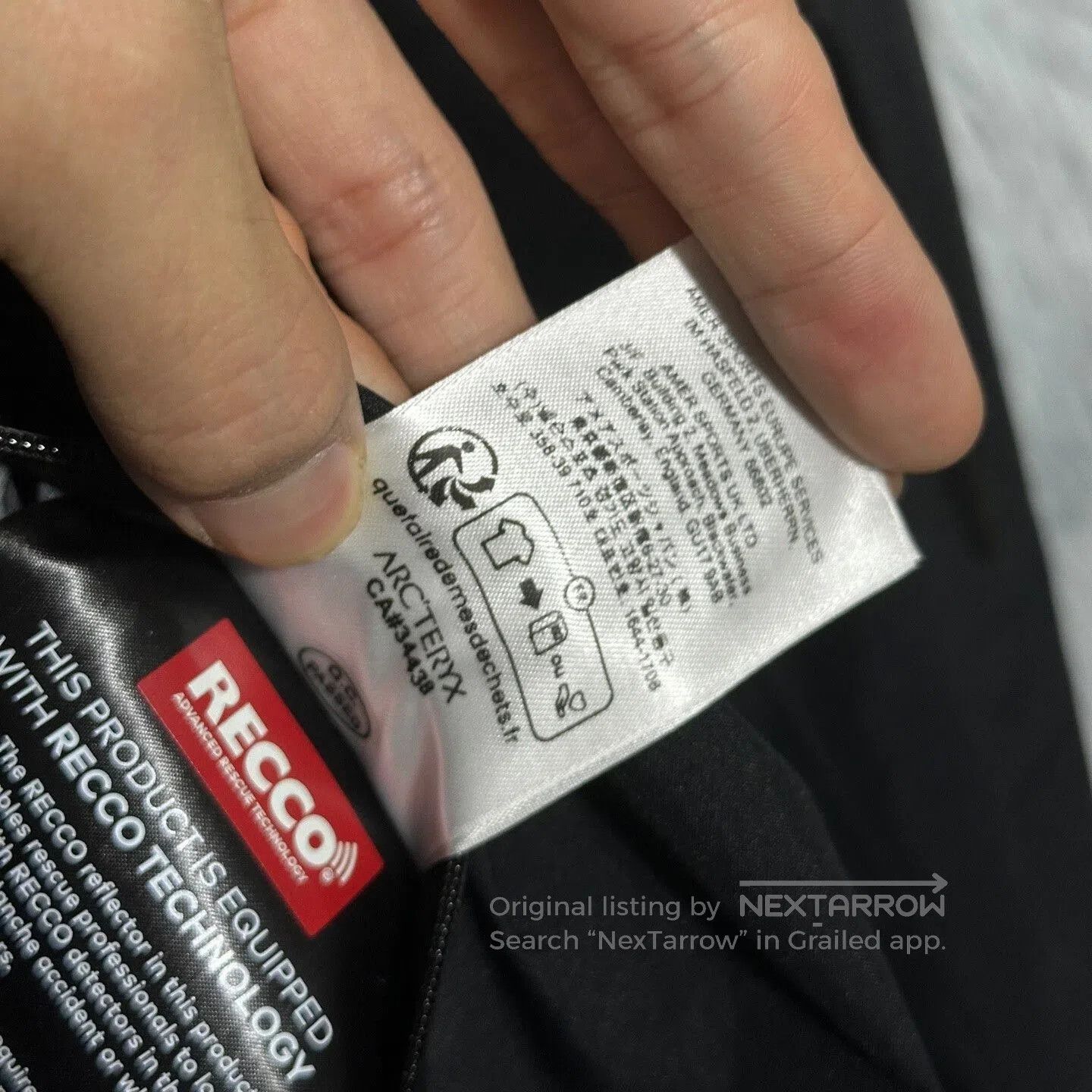 Arc'teryx Arcteryx Alpha SV Jacket Black Hooded Size S. Size US S / EU 44-46 / 1 - 8 Thumbnail